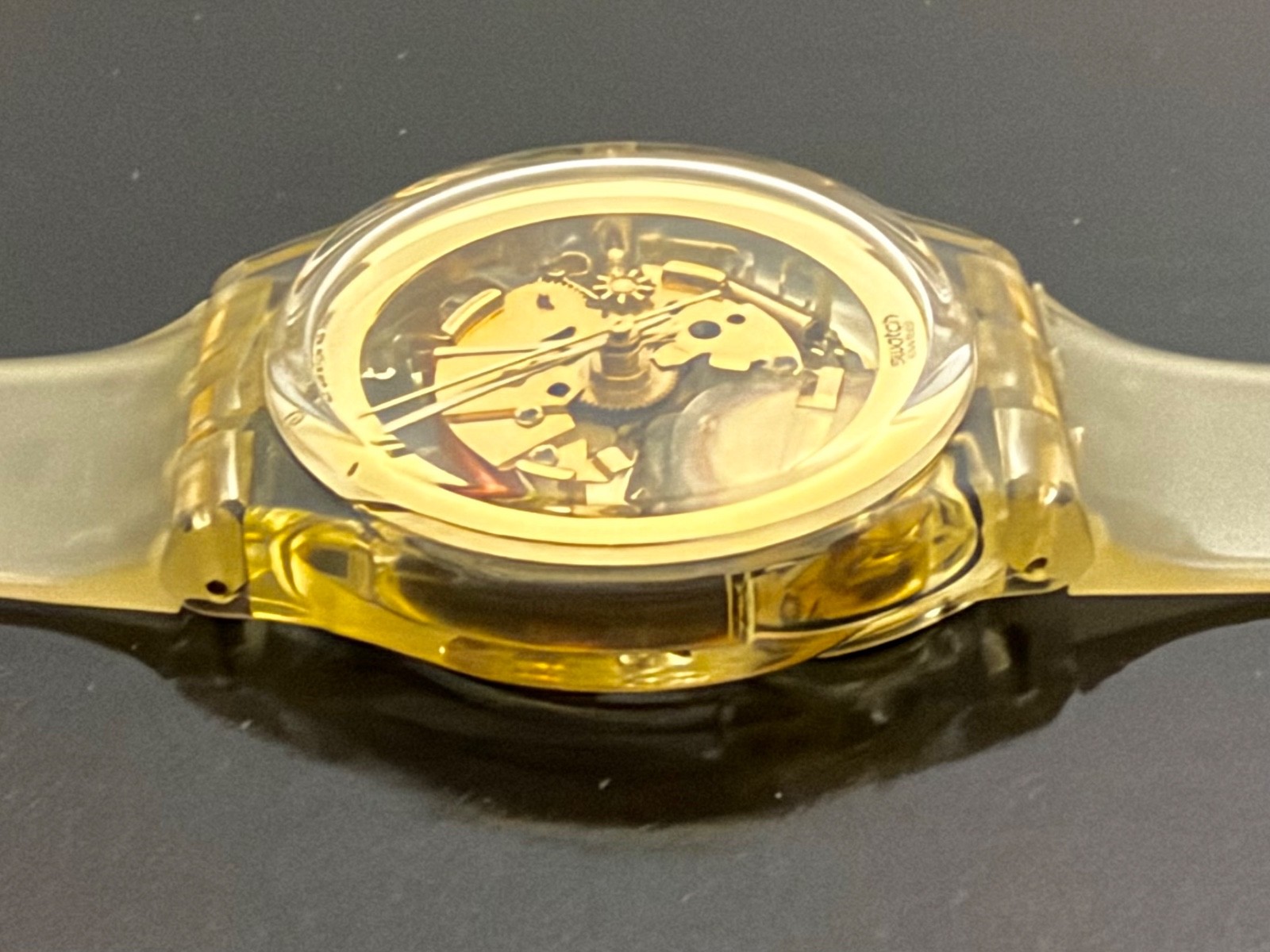 NWT NOS 1992 Swatch #1 “Golden Jelly” GZ115 Box -COA-