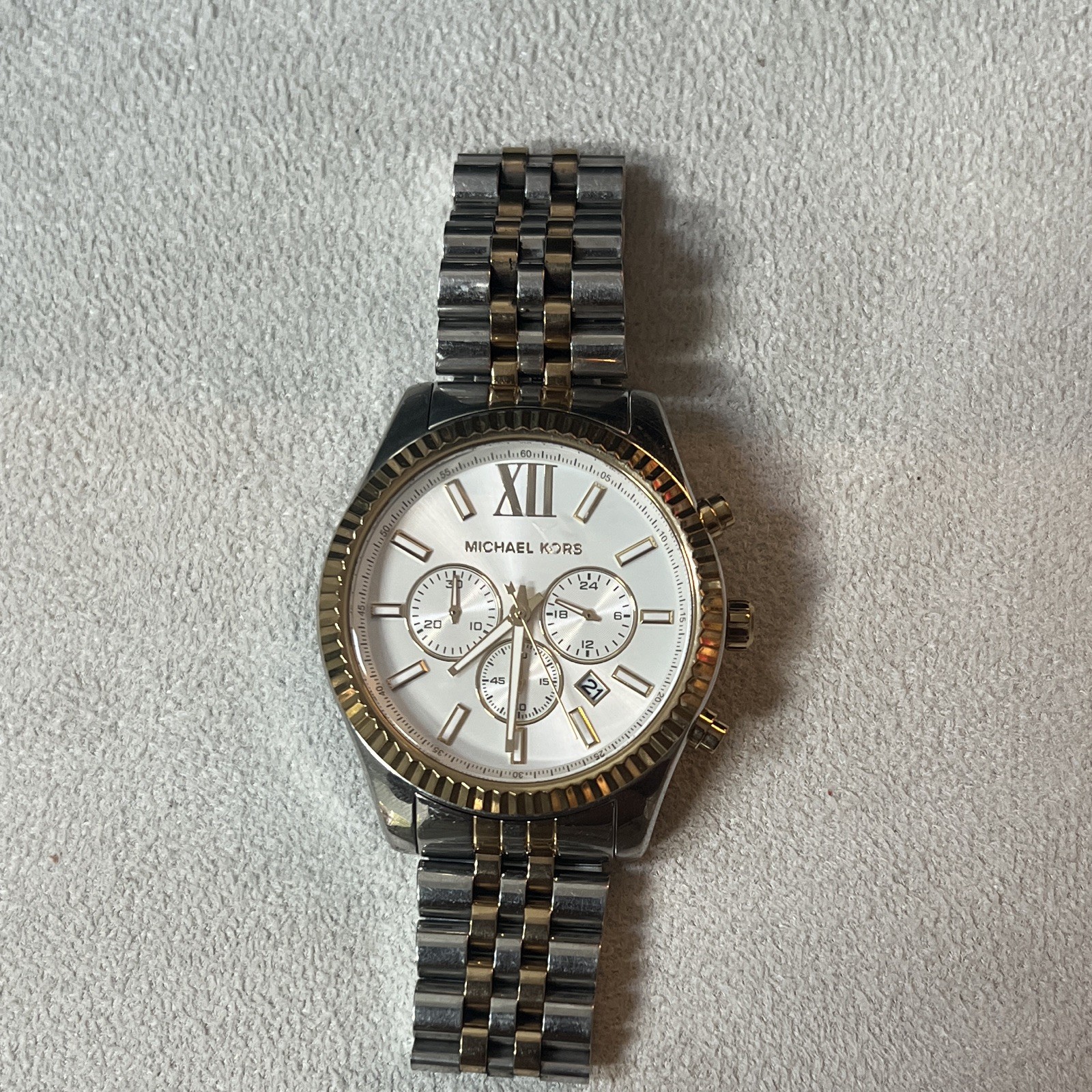 Michael Kors Lexington 44mm Silver Stainless Steel Case with Silver/Gold