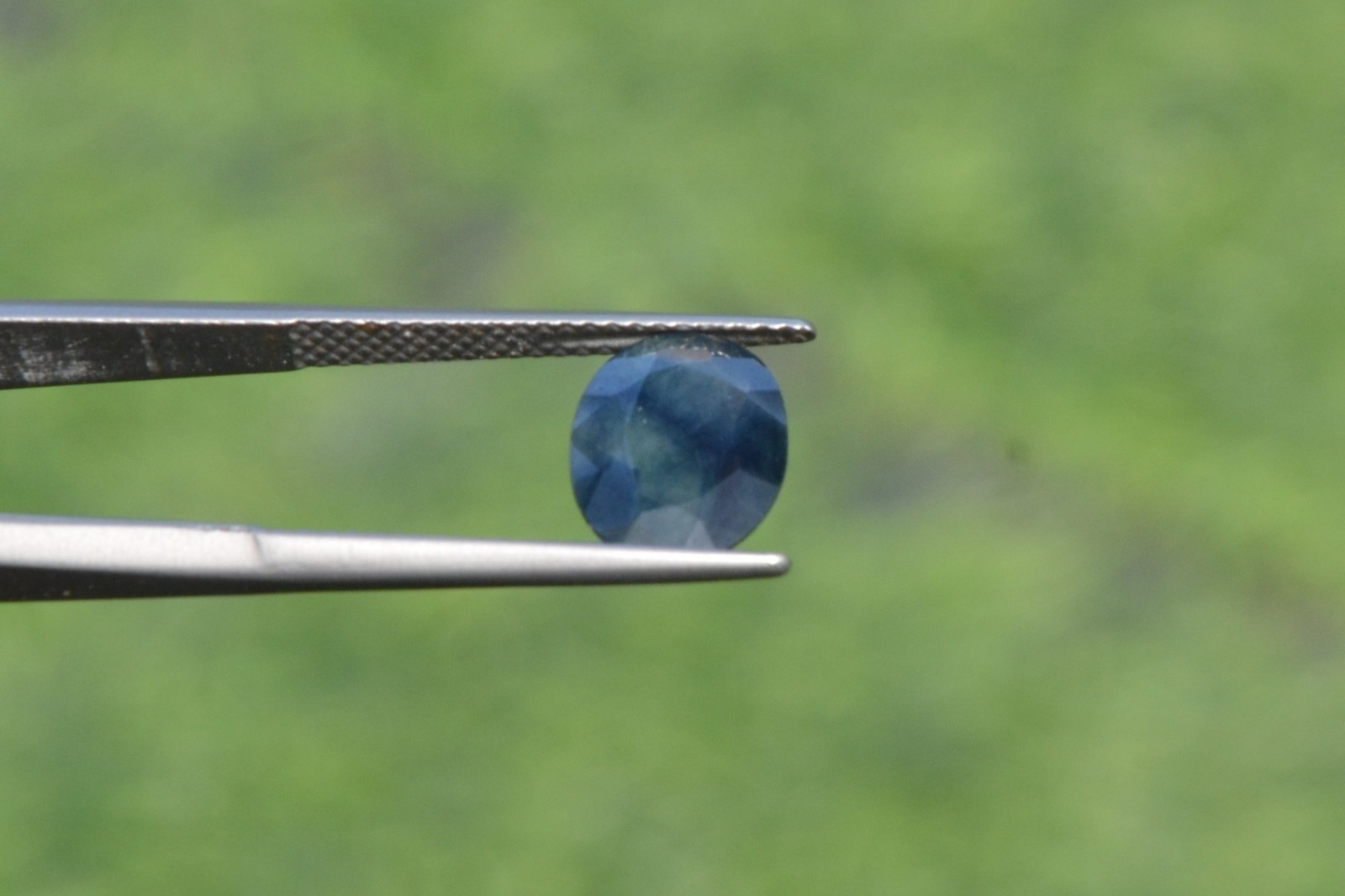 Natural Blue Sapphire 2.61 Carat. Normal Heated Oval Step Cut