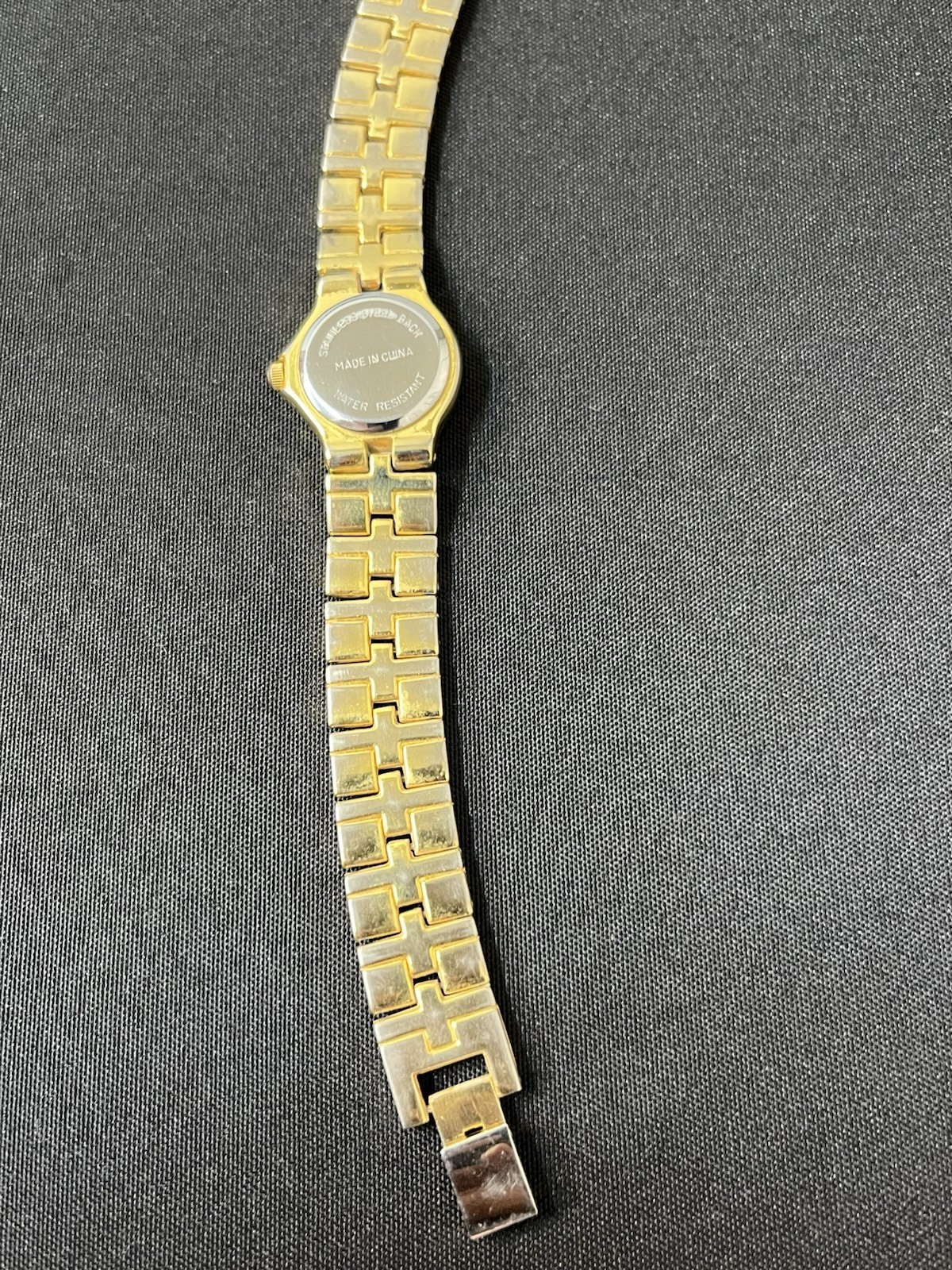 Giorgio Beverly Hills Womens Tank Watch Gold Tone Round