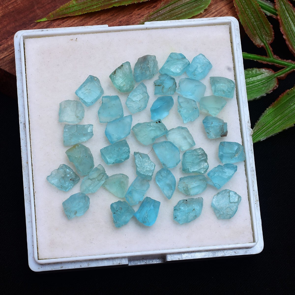 37 Pcs Natural Apatite Rough 6.40mm-9.13mm Untreated Huge Loose Gemstones lot
