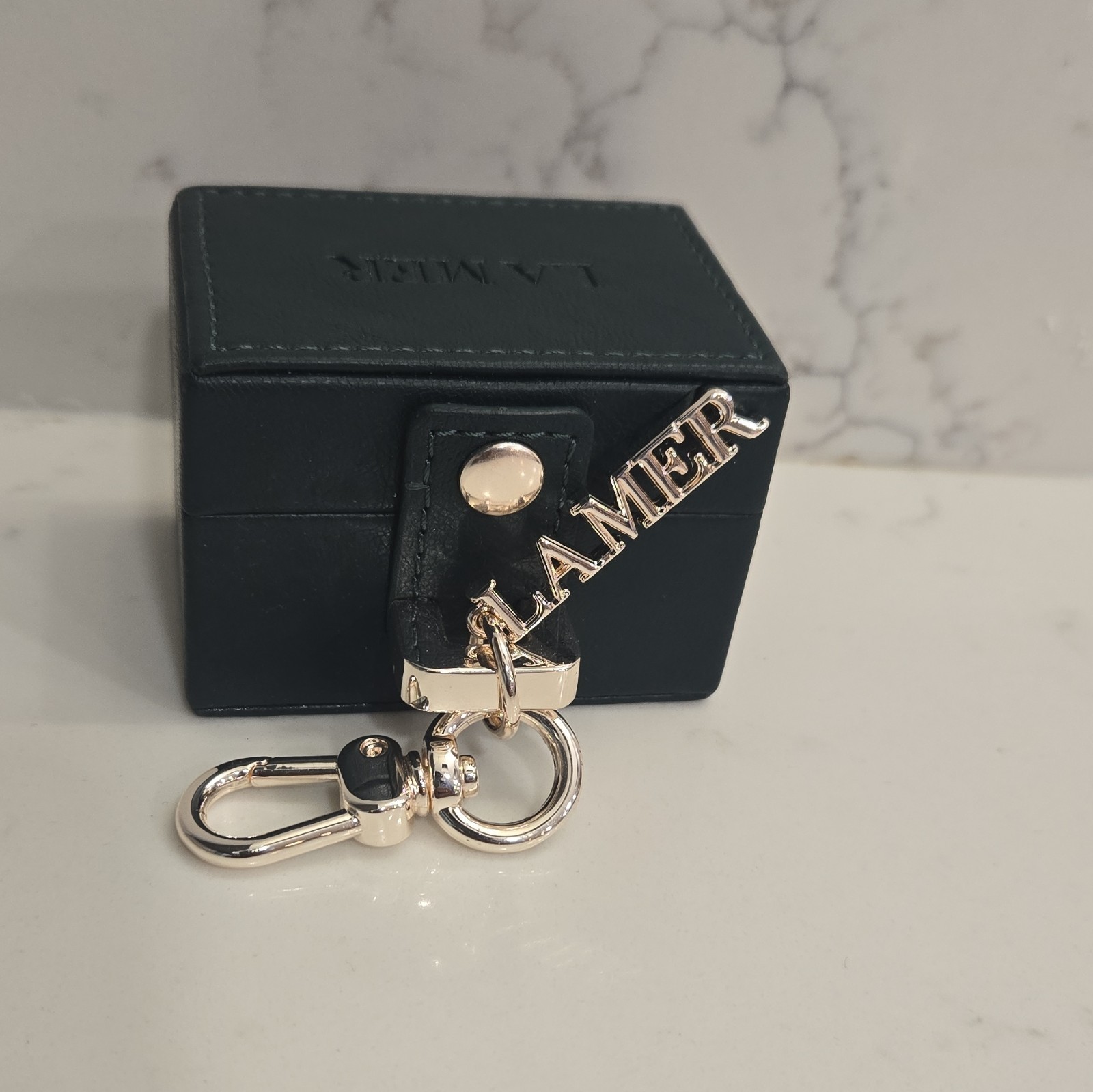 La Mer Hunter Green Faux Leather Lined Fabric Ring Jewelry Box Square 2 in 1pc