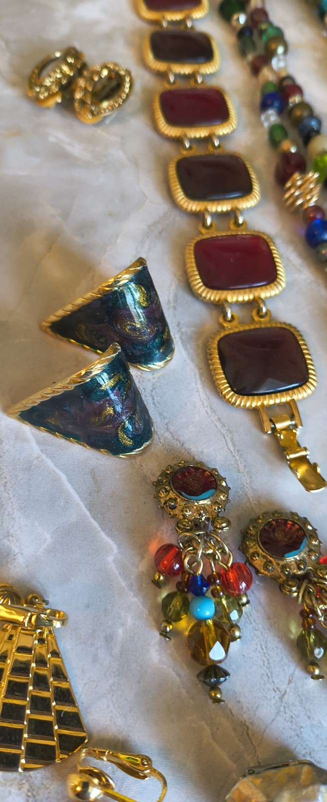 Huge Vintage Jewel Tone Wood Metal Enamel Earring Necklace Bracelet Jewelry Lot