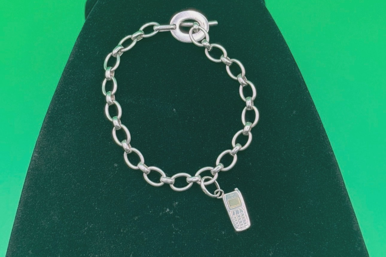 Links of London Sterling Toggle Bracelet With Cell Phone Charm 16.73 gm / Size 7