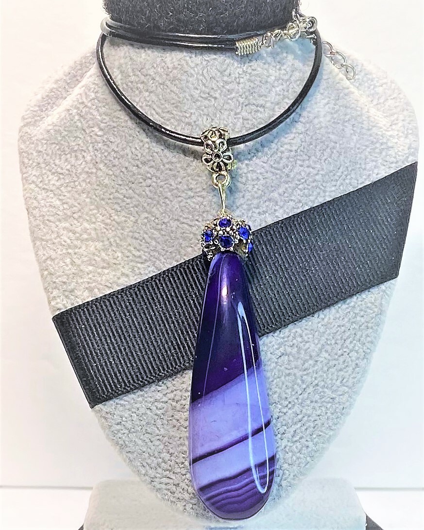 BLUE QUARTZ TEARDROP PENDANT SILVER TOP FREE BLACK LEATHER CHOKER CORD