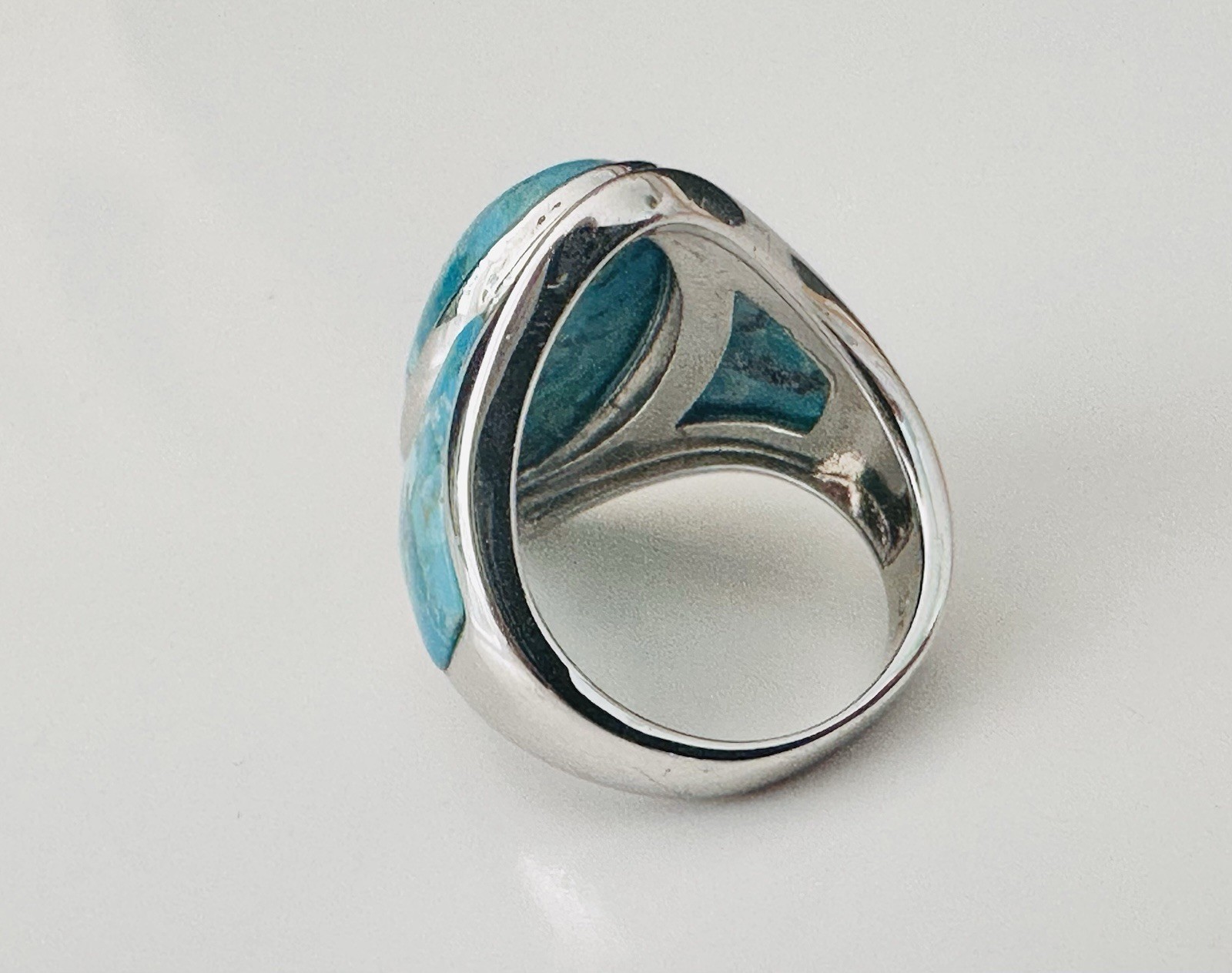 Desihner Southwest STYLE Sterling Silver 925 Turquoise Ring Bold Signed
