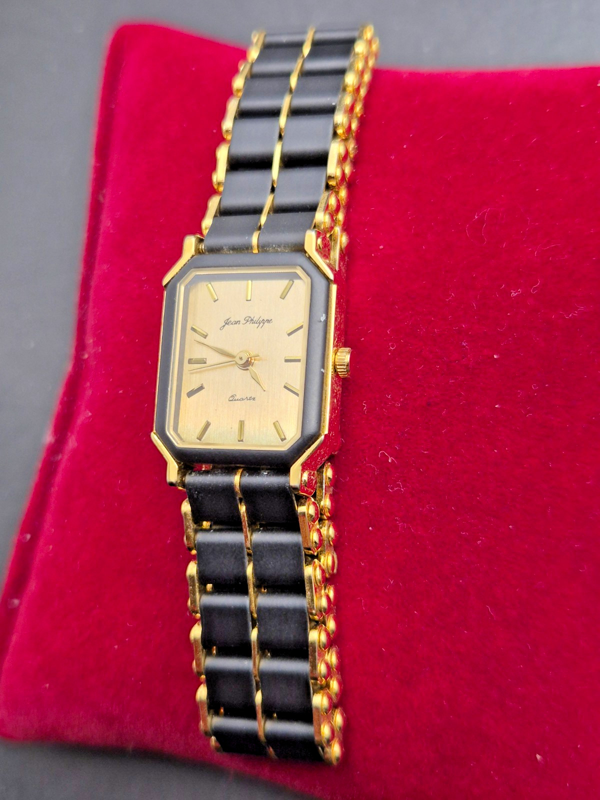 Vintage JEAN PHILIPPE Women’s Gold & Black Detail Quartz Watch-VGC/Working