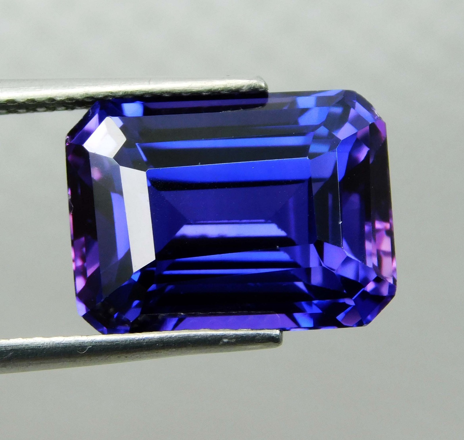 Natural Purple Blue Tanzanite 10.45 Ct AAA Emerald Cut Certified Faceted Gems