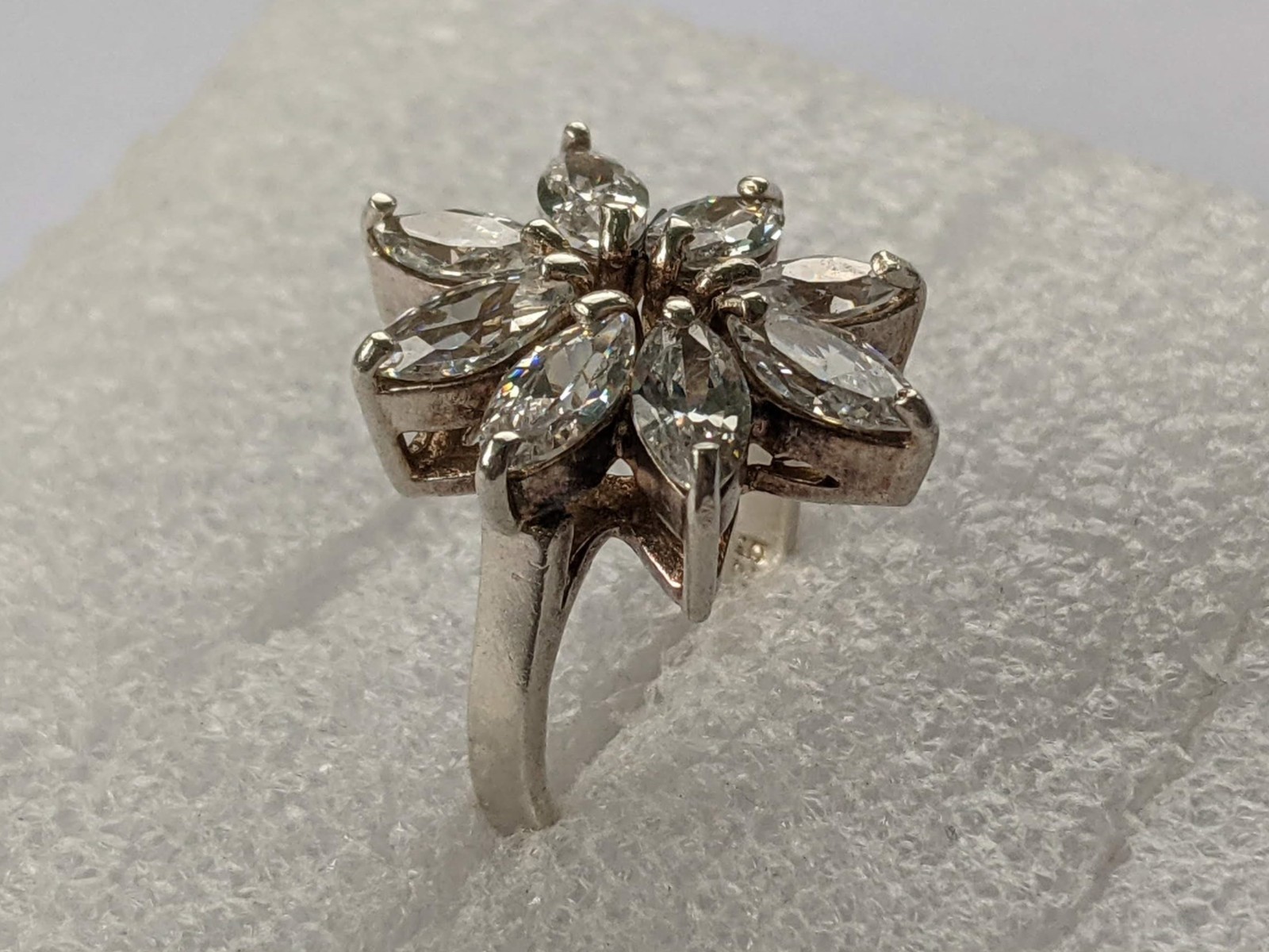 Vintage ring sterling silver 925 Size 7 Weight 7.83 g. Ukrainian jewelry.