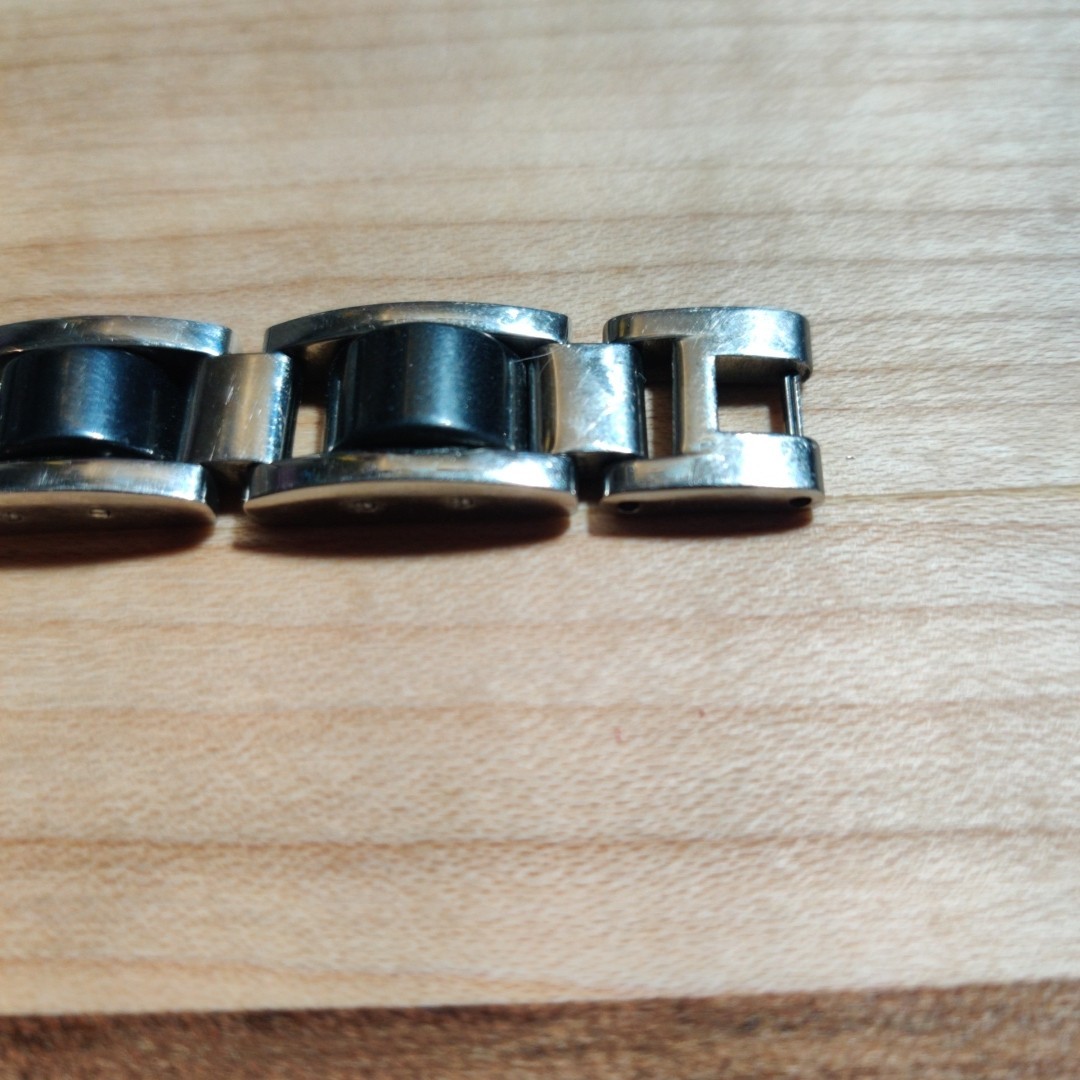 Magnetic Hematite And Stainless Steel Healing Bracelet Unisex 7.5 Inch Long