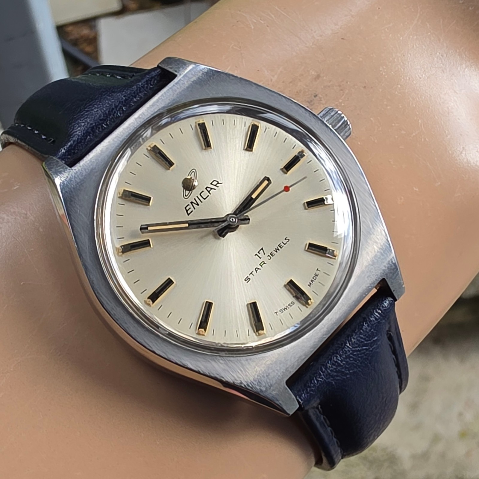 Vintage ENICAR Ocean Pearl men’s manual wind watch AR-160 swiss made 1970s