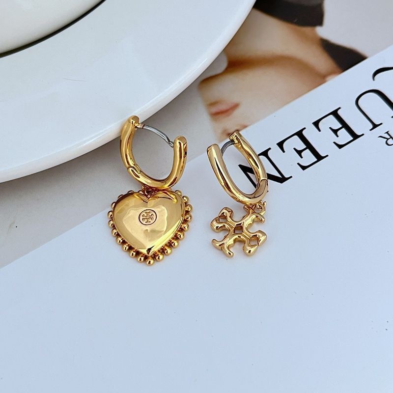 New Tory Heart & T logo earrings with Jewelry Pouch Size:3.3*1.7cm