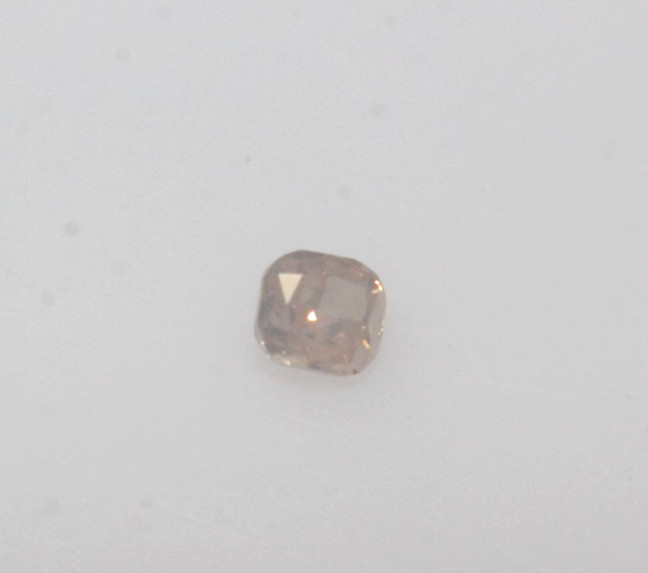 0.10 CTS CUSHION SHAPE PINK MILKY SOLITAIRE DIAMOND 2.70×2.47×1.64 MM