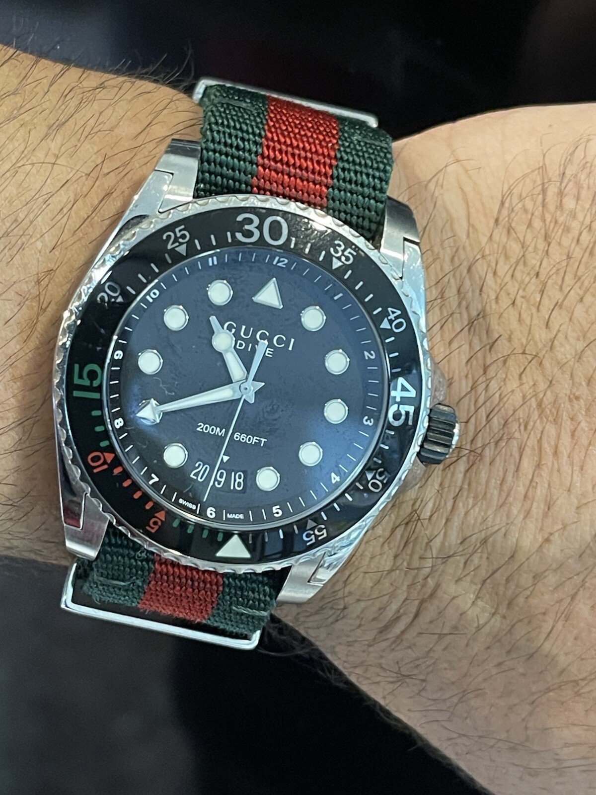 GUCCI Dive 45MM Black Matte Dial Green Red Web Nylon Watch YA136209A