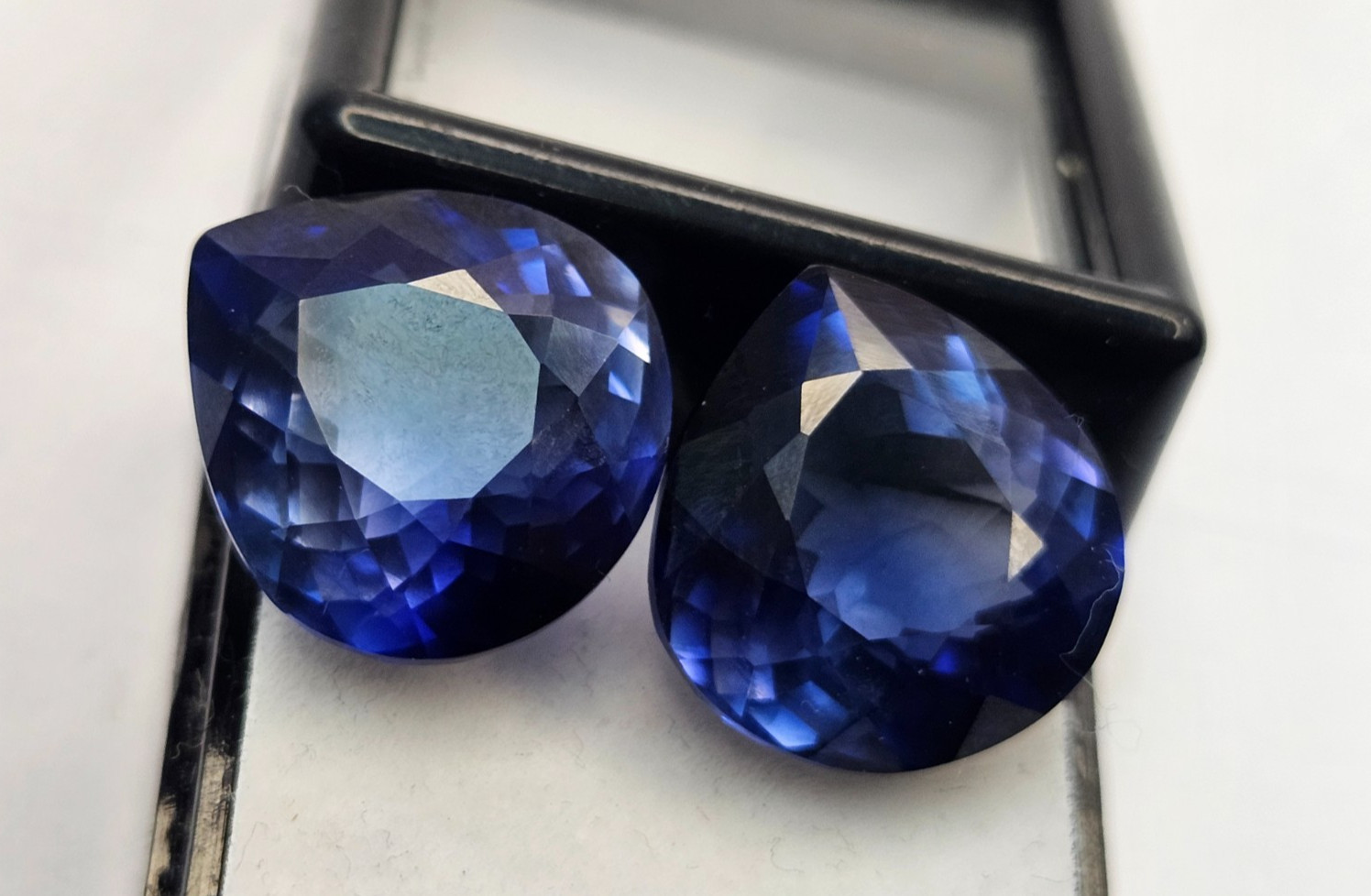 Tanzanite Pear Cut Blue Natural 31-32 Ct Pair Gemstone For Earring Making FR-581