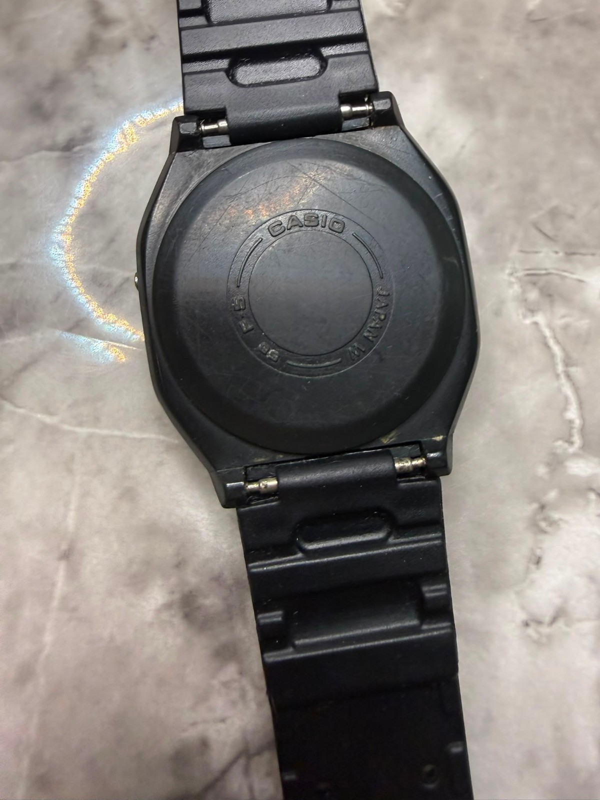 Casio F-5 Digital Vintage Lithium Japan W / 1980s