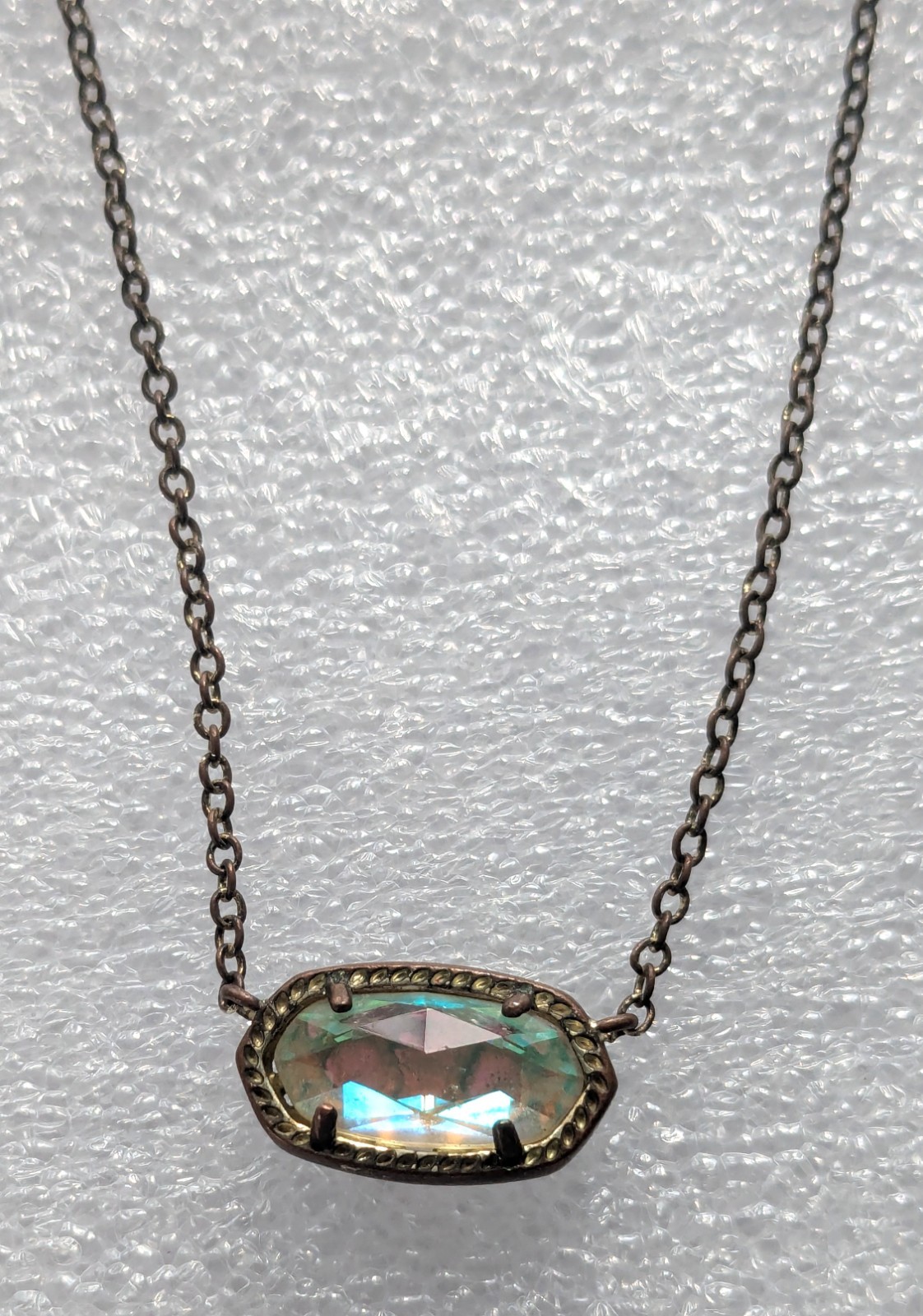 Kendra Scott “Elisa” Pendant 14” Necklace Iridescent Dichroic Glass Extender B26