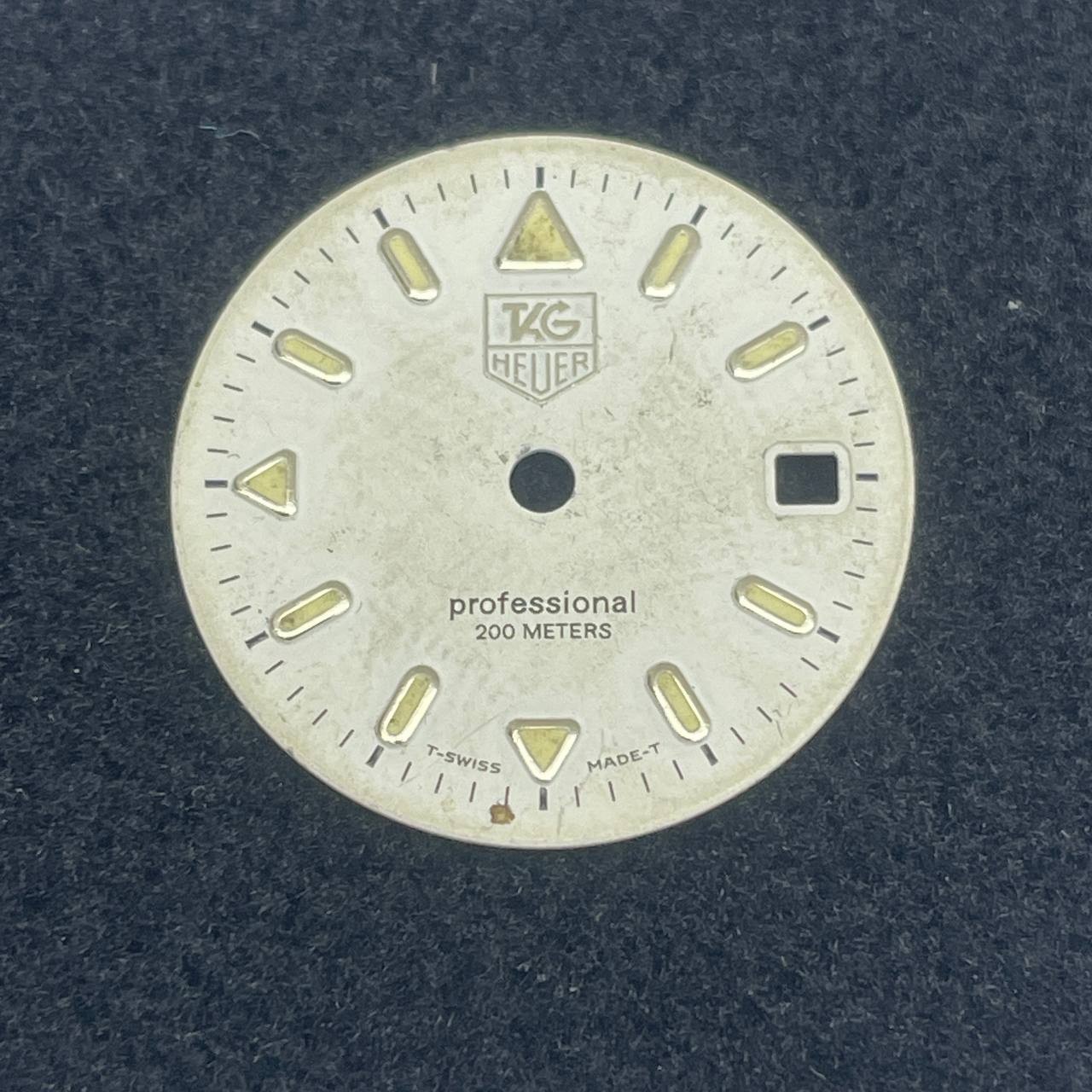 TAG HEUER 200 METERS WHITE DIAL BATON NON NUMERIC HOUR MARKS 18.8MM