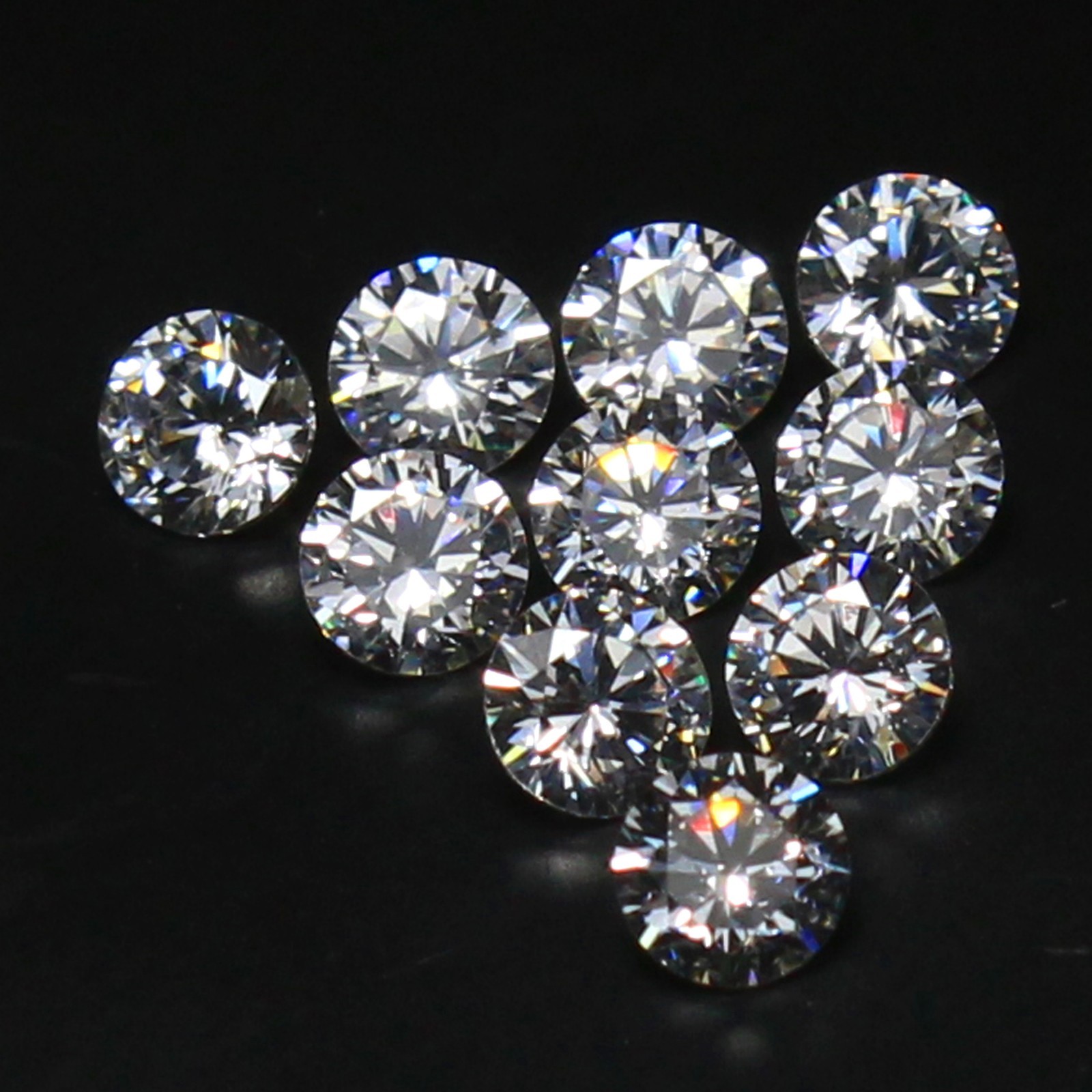 Certified Natural D Color VVS1 Brilliant Cut 2.50 MM Round White Diamond 10 Pcs