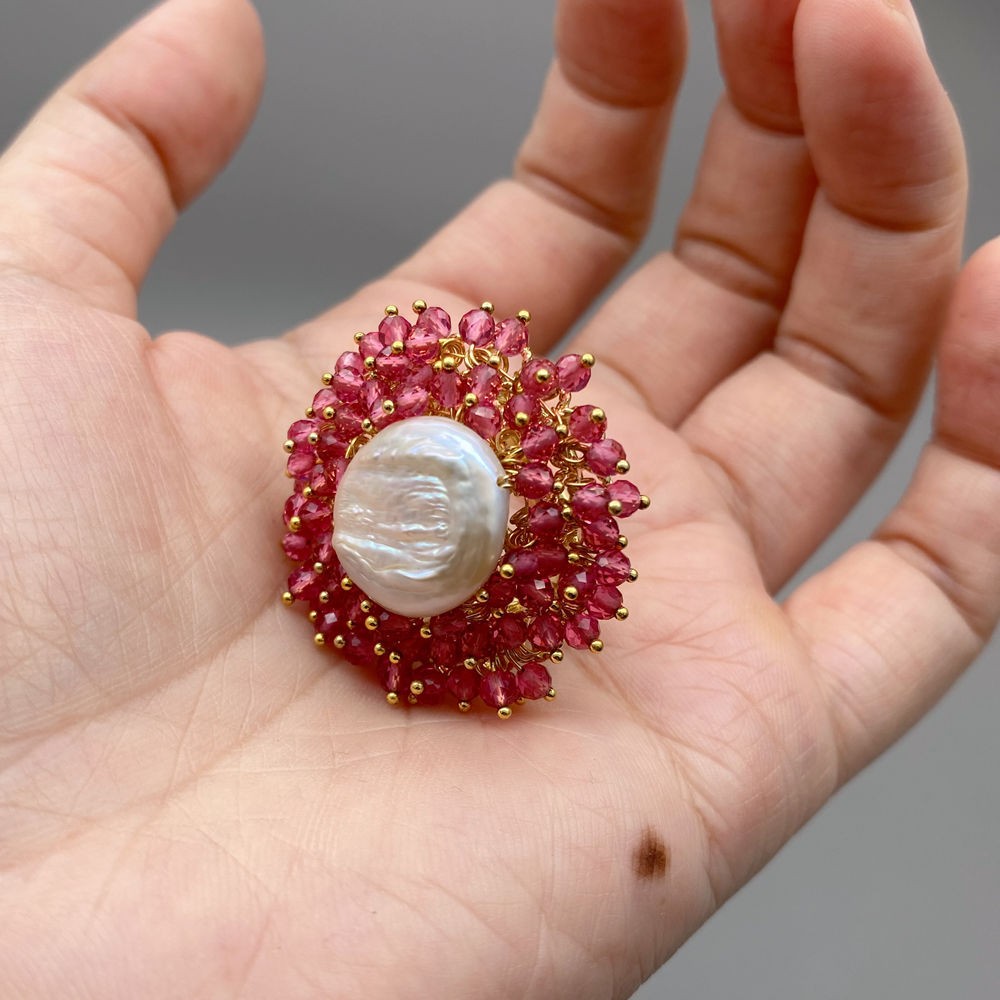 Pink Crystal White Coin Pearl Finger Rings Cocktail Adjustable Gold Tone Ring