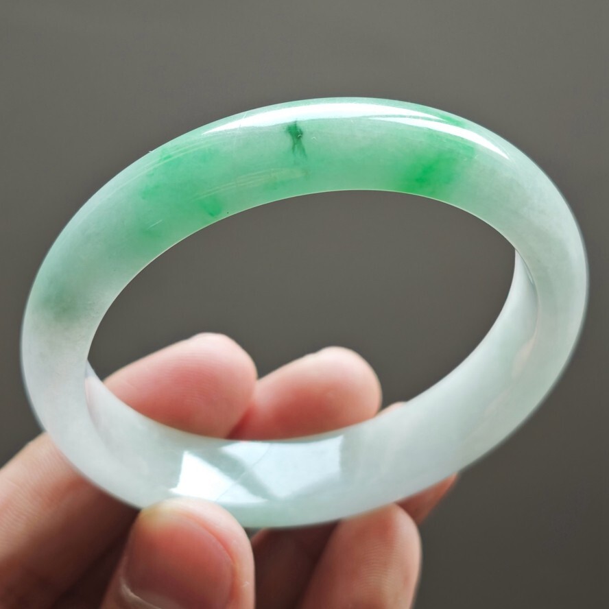 57mm Natural Icy Green Jadeite Jade Bracelets Burma Jade Bracelet Bangle 2922