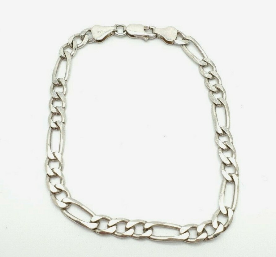 925 Sterling Silver Figaro link 5.5 Millimeter bracelet 8″ Approx. 8.5 grams