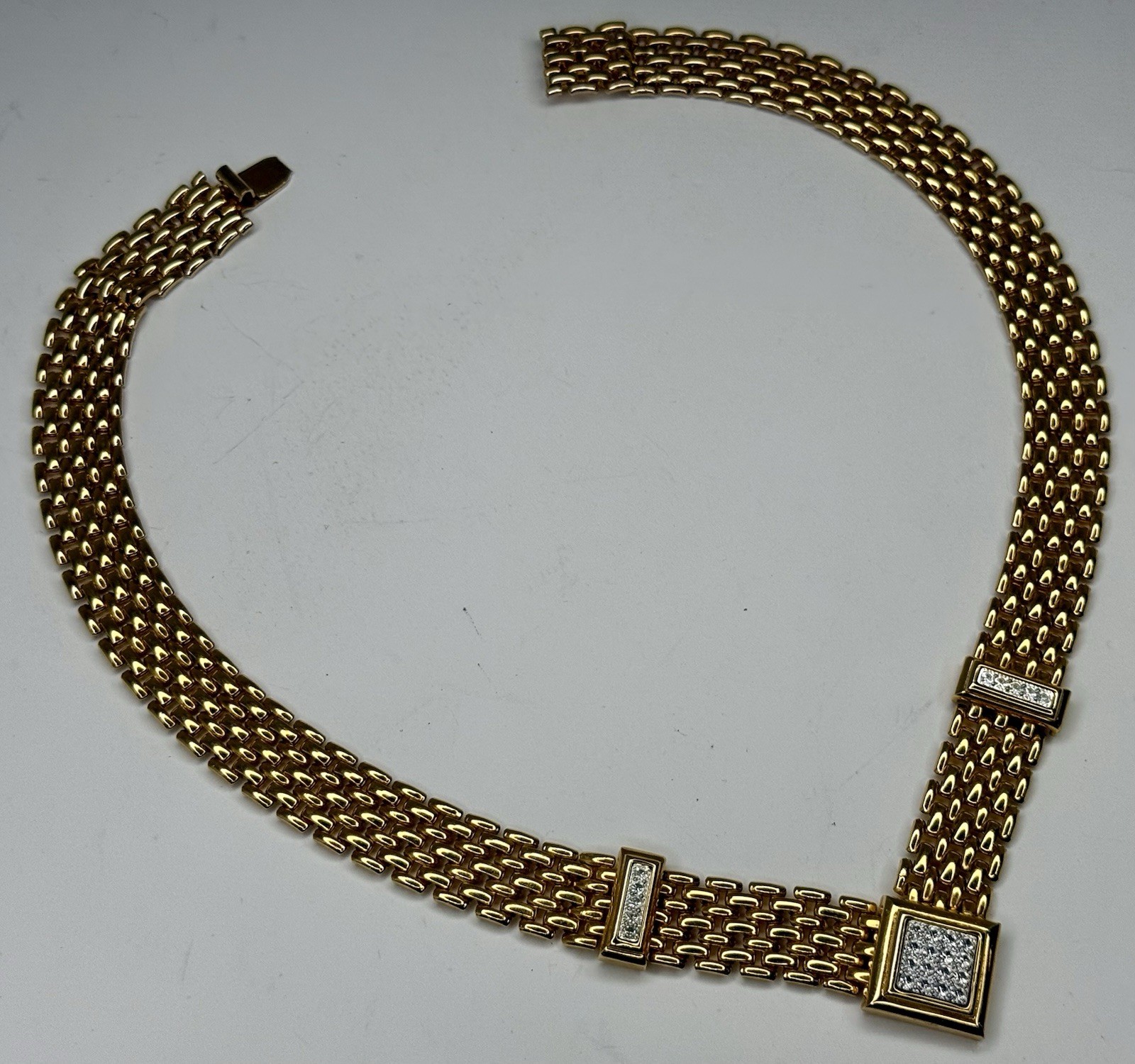 Vintage AVON Brick Chain V Shape Pave Rhinestone Push Lock GoldTone Necklace 16”