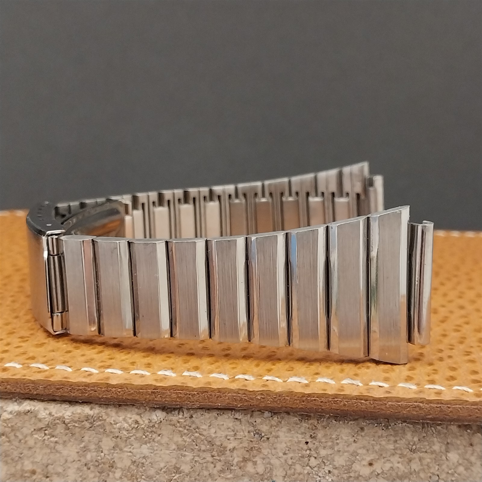 Vintage 19mm Flared Stainless Steel Deployment 1970s Unused Classic Watch Band
