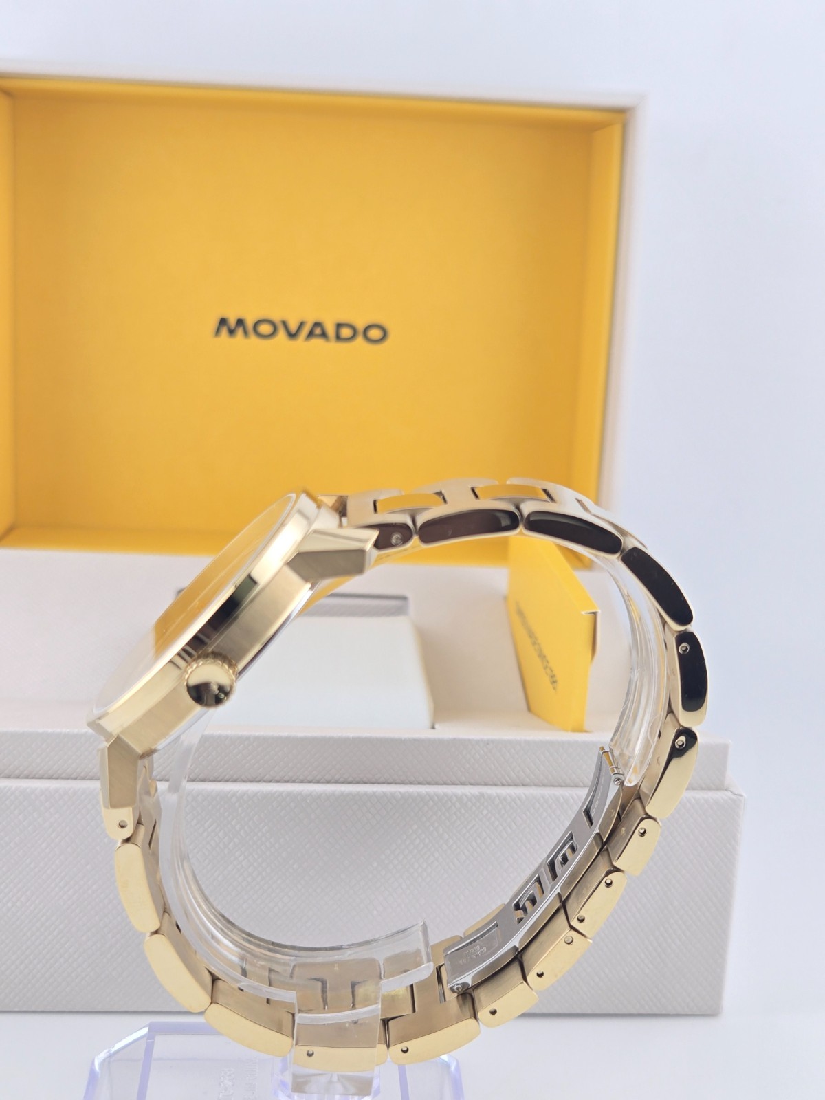 Movado Bold Access Men’s Gold Tone Bracelet Watch – 3600912 ($795 MSRP)