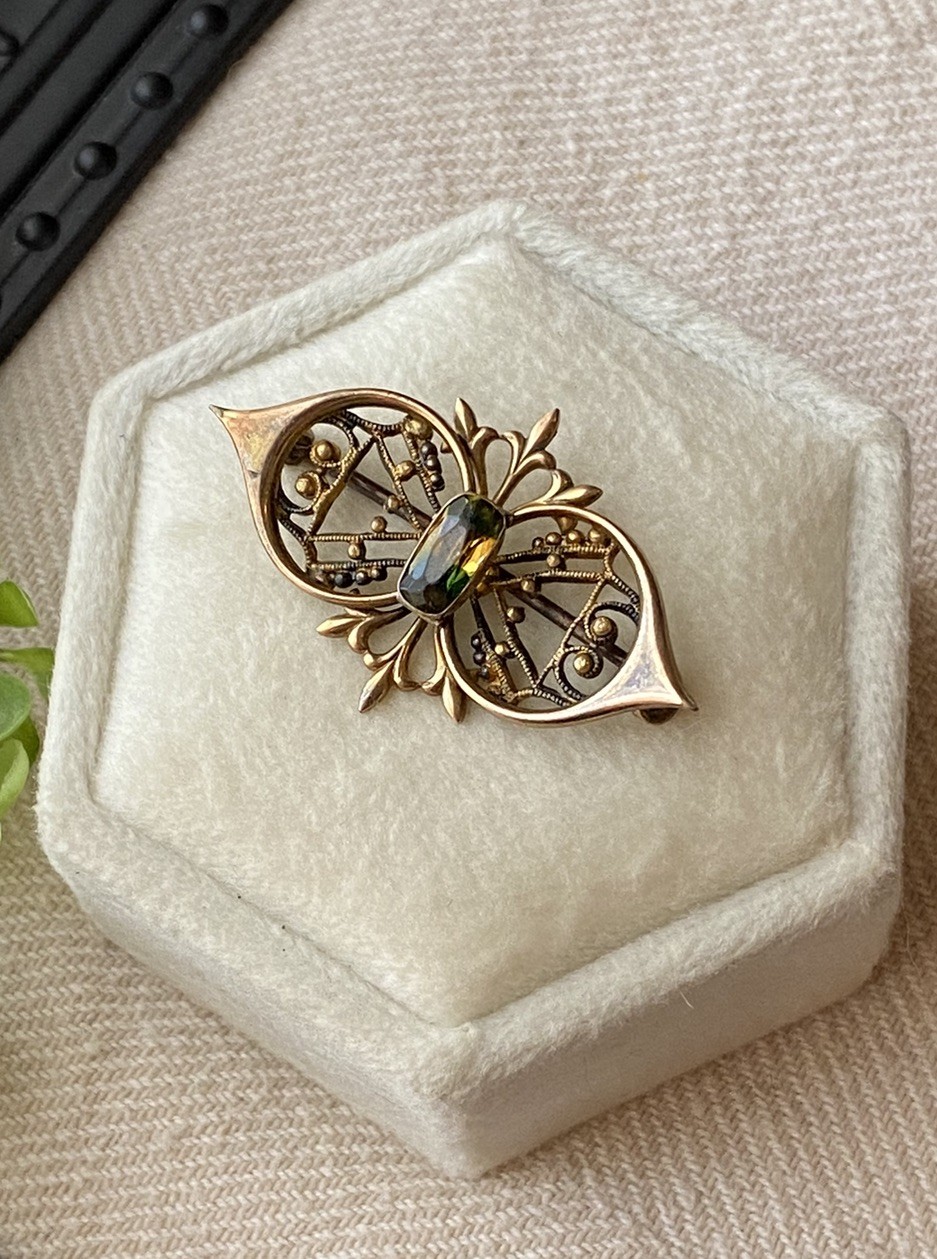 Antique Nouveau GF Rare Tri-colored Green Stone C-Clasp Brooch Pin Mourning