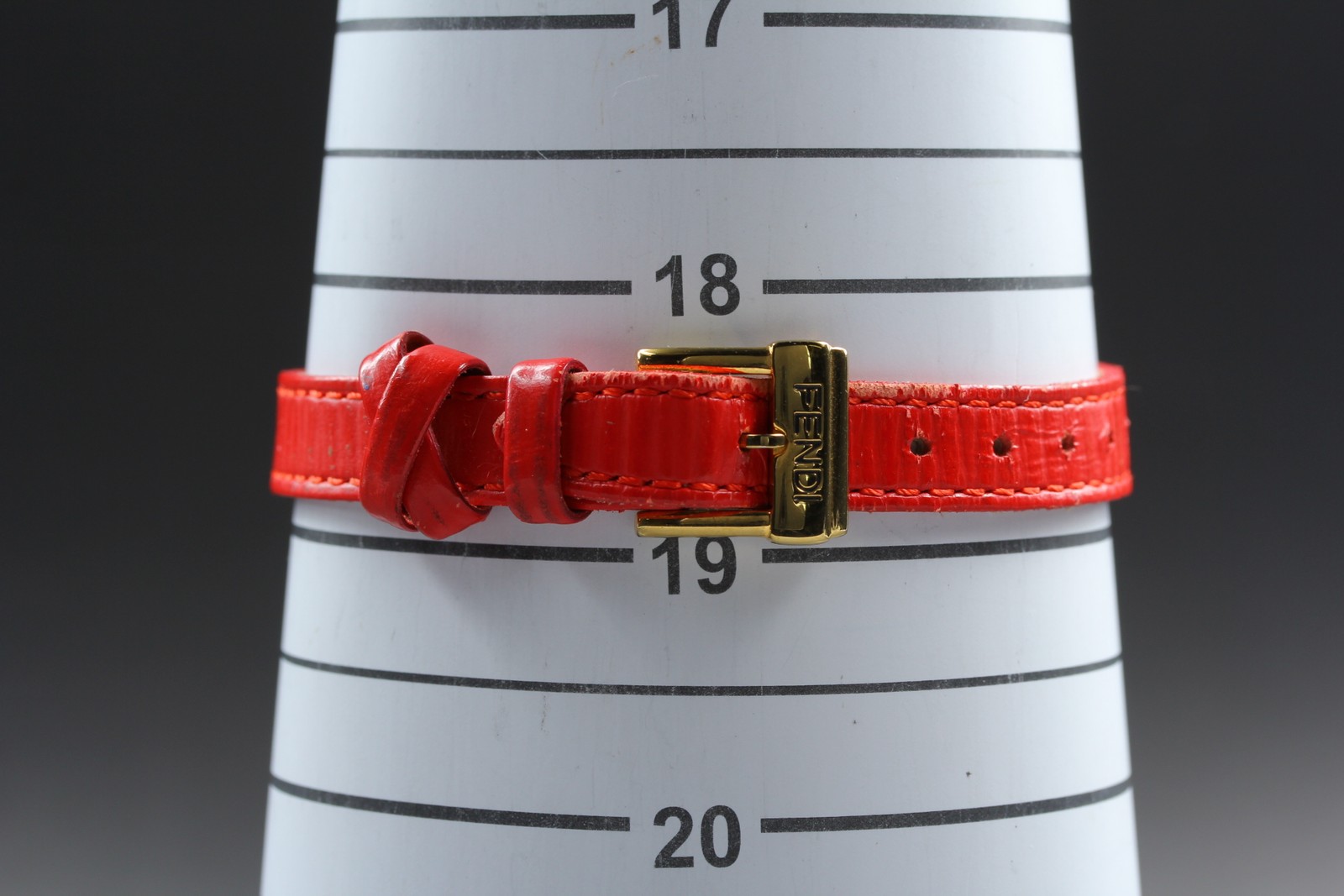 [Near MINT w/Box] FENDI 640L 6colors Change Belts Chameleon Quartz Women’s Watch