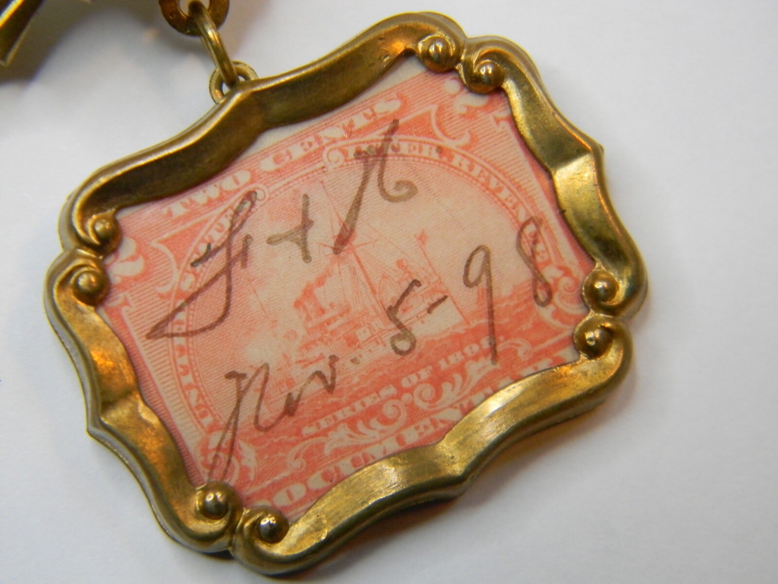 1898 19C VINTAGE 2 CENT DOCUMENT STAMP GOLD PLATED ORNATE BROOCH PIN PENDANT