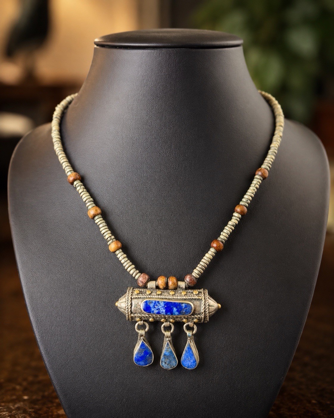 50g 925 Sterling Silver Tribal Blue Lapis Amulet Necklace | Vintage Thai Artisan