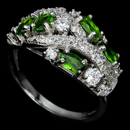 ELEGANT NATURAL 5x3mm. TOP RICH GREEN CHROME DIOPSIDE & CZ 925 SILVER BAND RING8