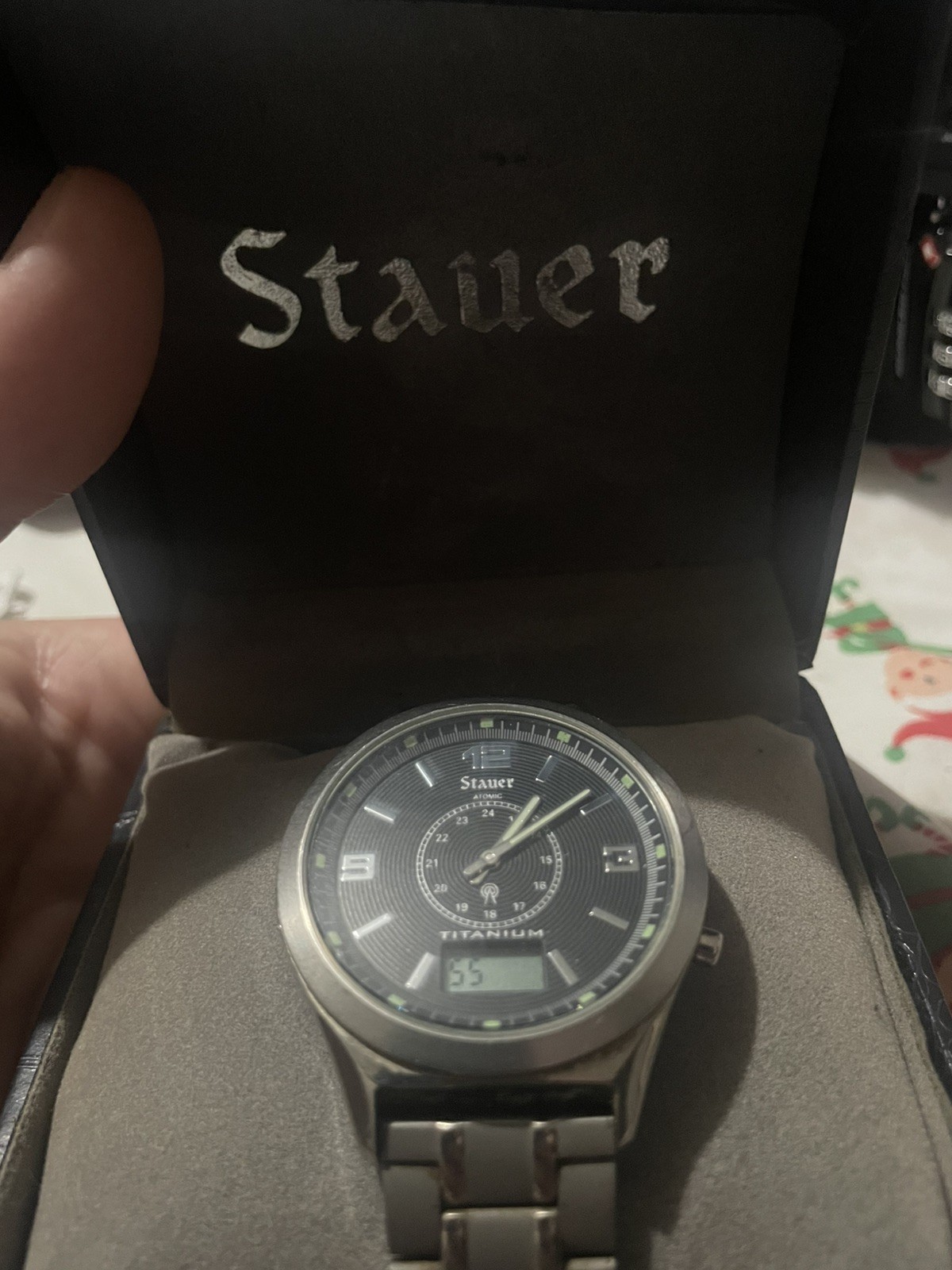 Running Stauer Titanium Atomic Radio Controlled Watch 15442 Wristwatch