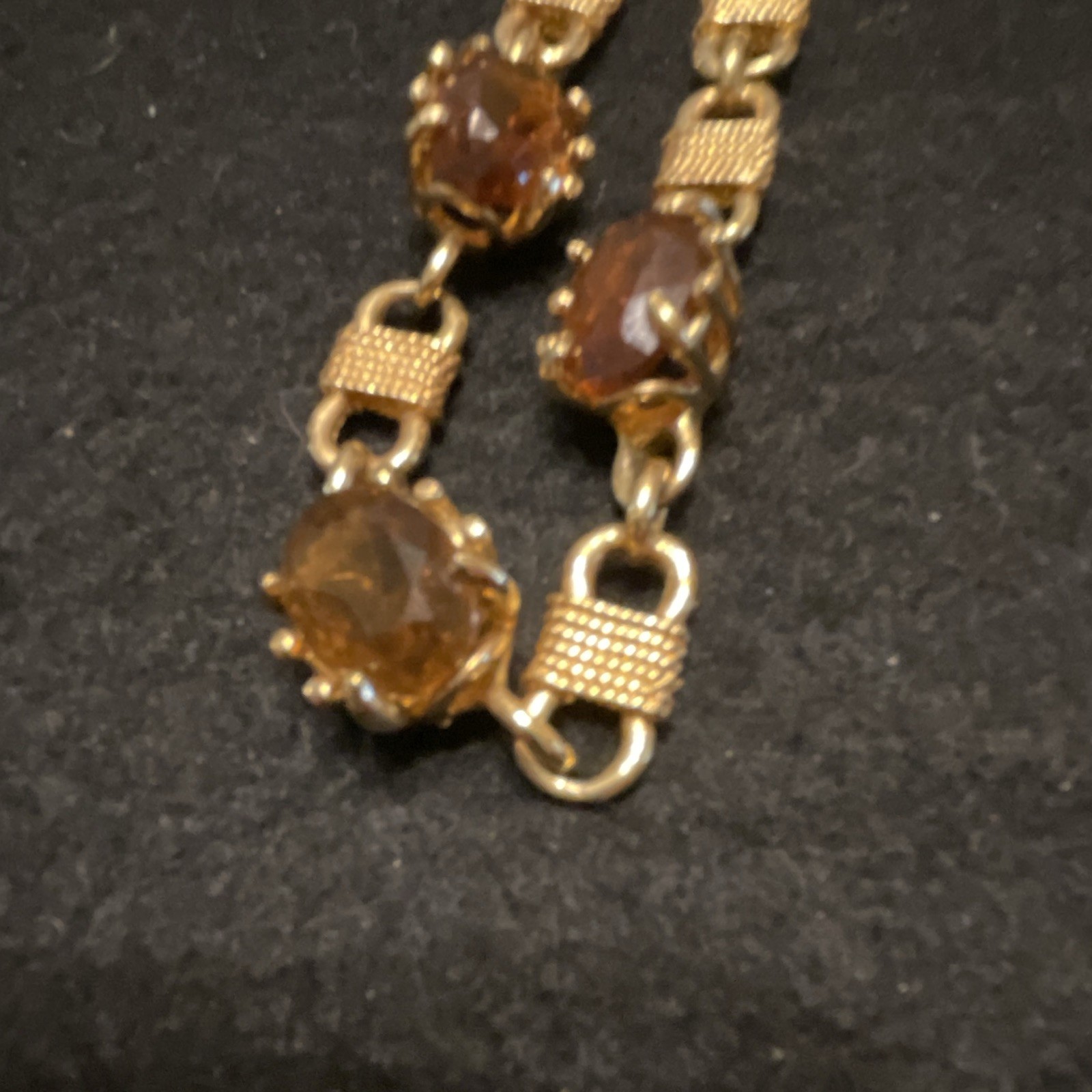 Gold Tone Amber Glass Prong Set Chunky Cable Chain Bracelet Lobster 7.5”