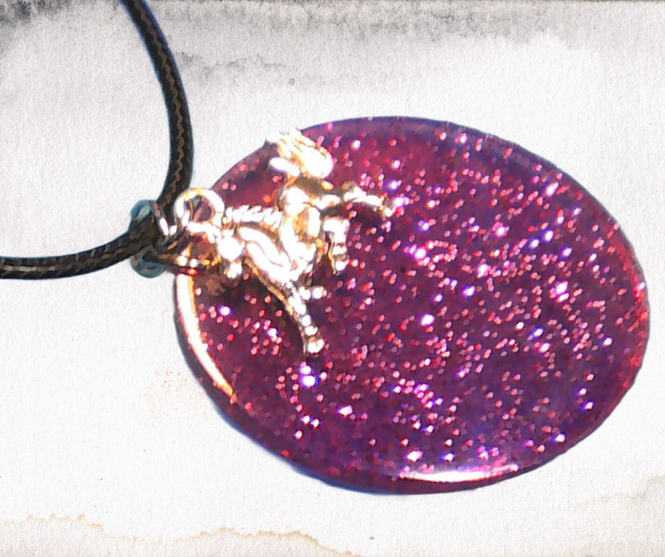 Handmade Horse Resin Pendant Necklace Glitter Silver Charm Black Cord 18″ Gift