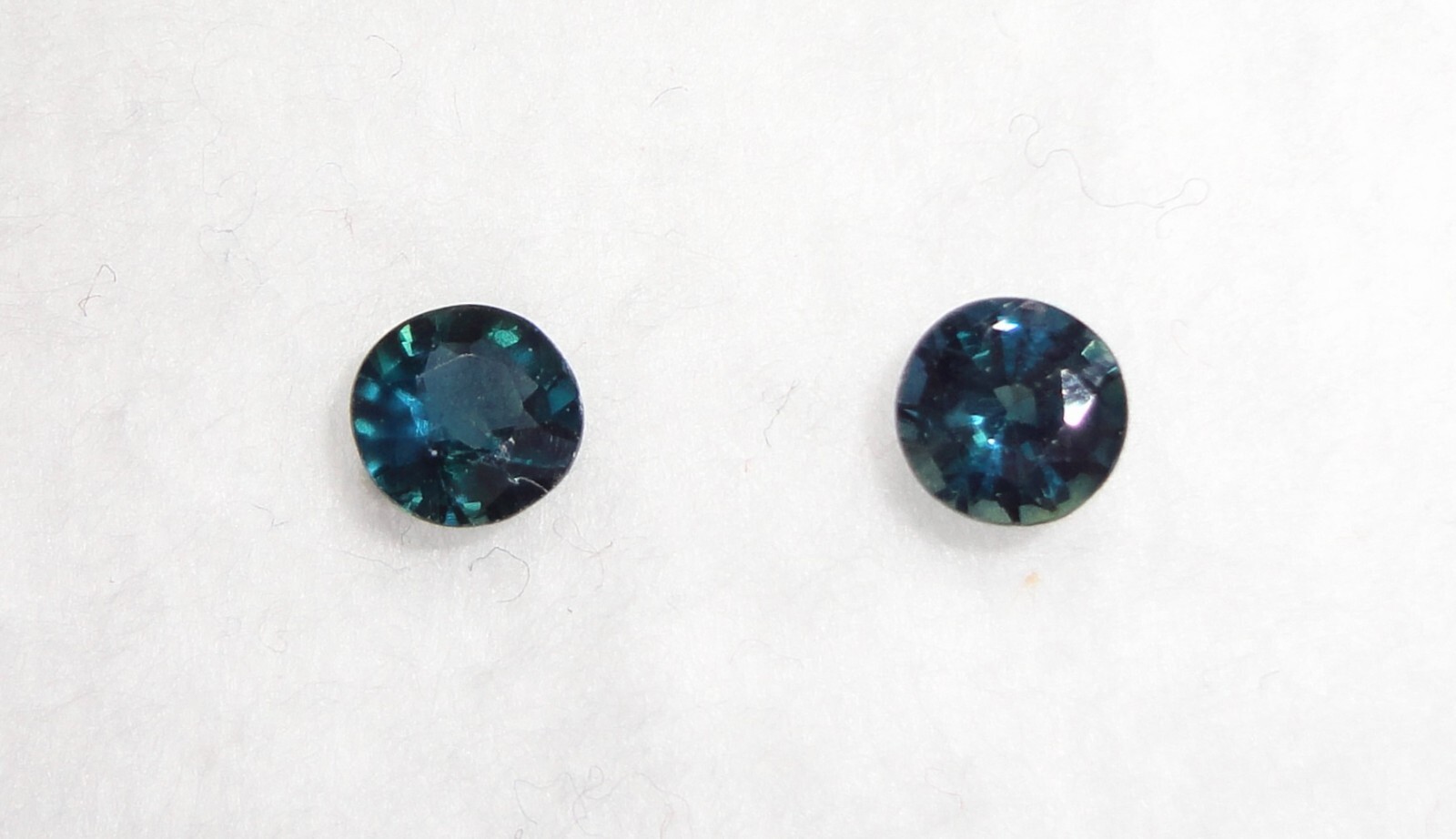 2 Pcs/ 1 Pair 4.3 mm Blue Round 0.78 Ct Pretty Montana Sapphire Gemstones