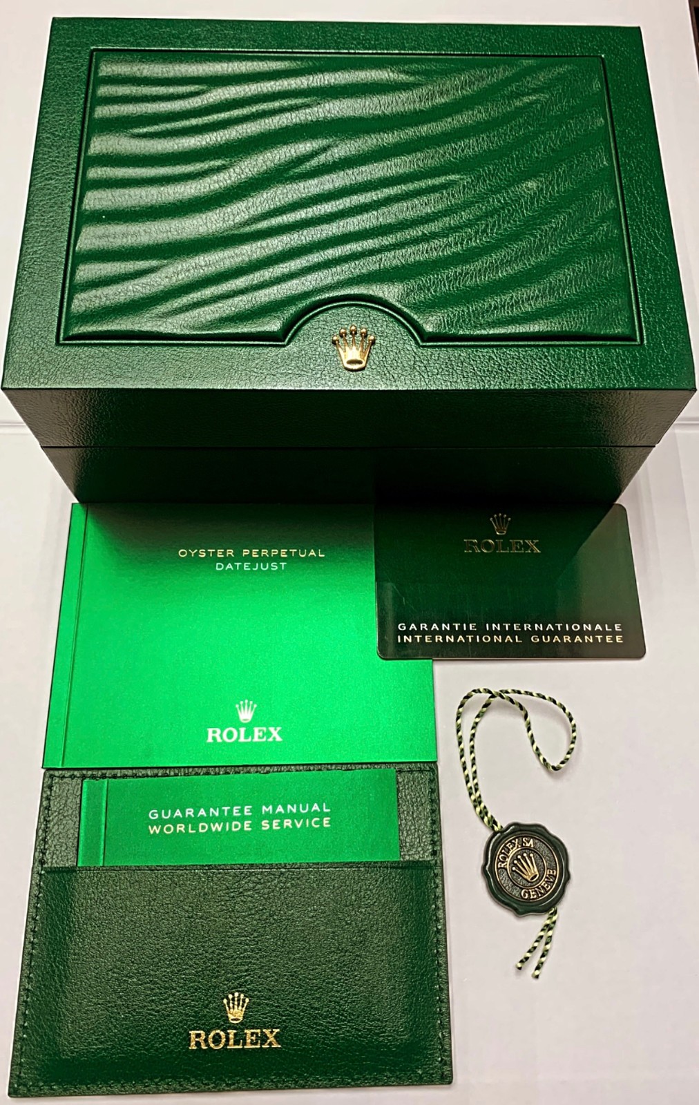 Rolex Datejust 36mm FULL SET BOX &PAPERS Two-Tone Gold Diamond Green Dial 126233