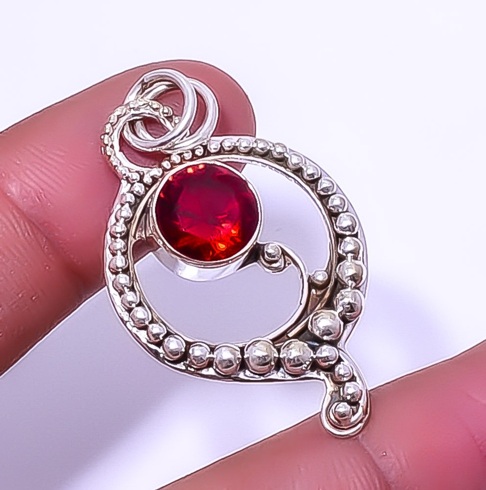 Garnet 925 Sterling Silver Bali Pendant 1.68″ A330
