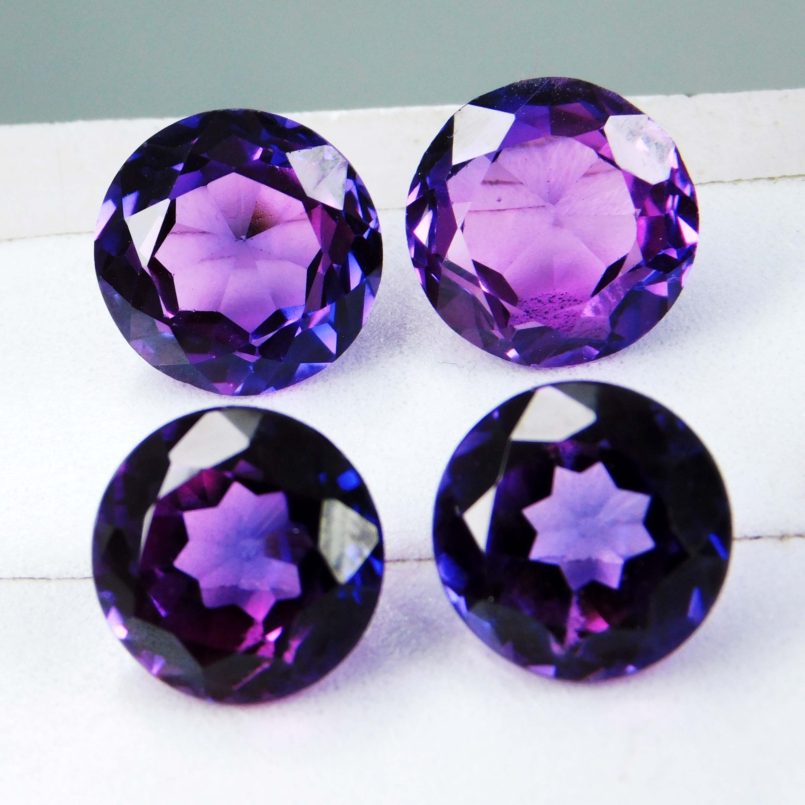 33.70ct VVS Round Natural Royal Purple Spinel – Gorgeous Burma Gemstone