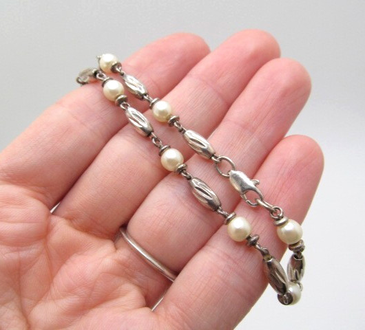 925 Sterling Silver Iridescent White & Fluted Barrel 5.10mm Chain Bracelet 8 In