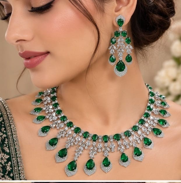 Emerald Green Crystal Necklace Set Luxury Statement Earrings Women Jewelry Gift