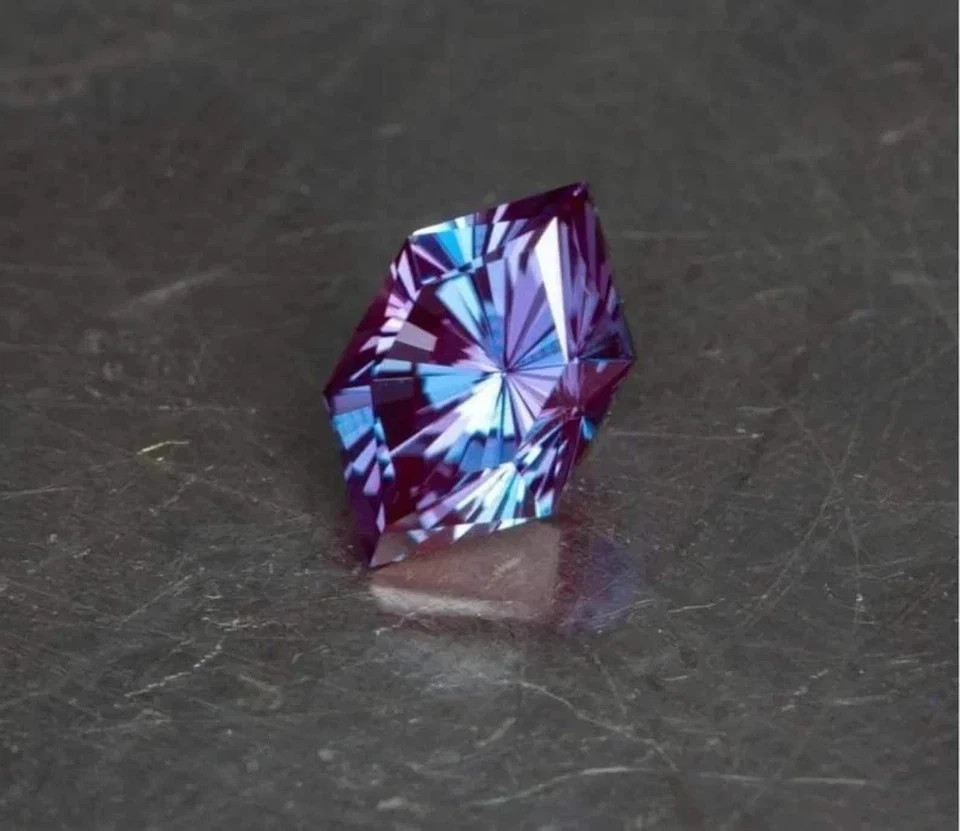 Certified 16 Ct+ Natural Alexandrite Color Change Fancy Cut Loose Gemstone