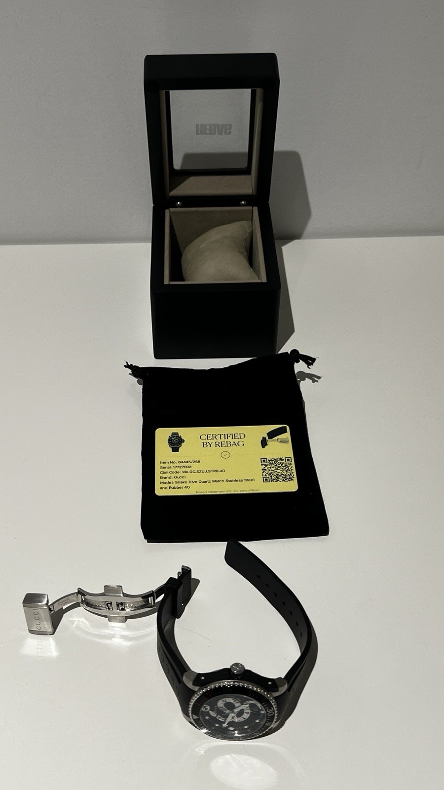 Gucci Snake Dive Quartz Watch Stainless Steel and Rubber