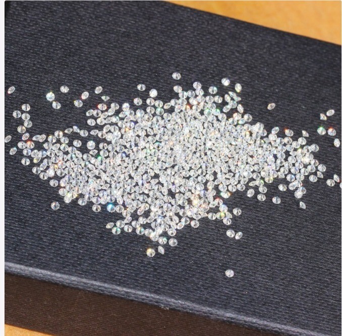 Loose 2.00 MM GRA 30 Pcs Moissanite Stones D Clarity – VVS1 Loose Certified