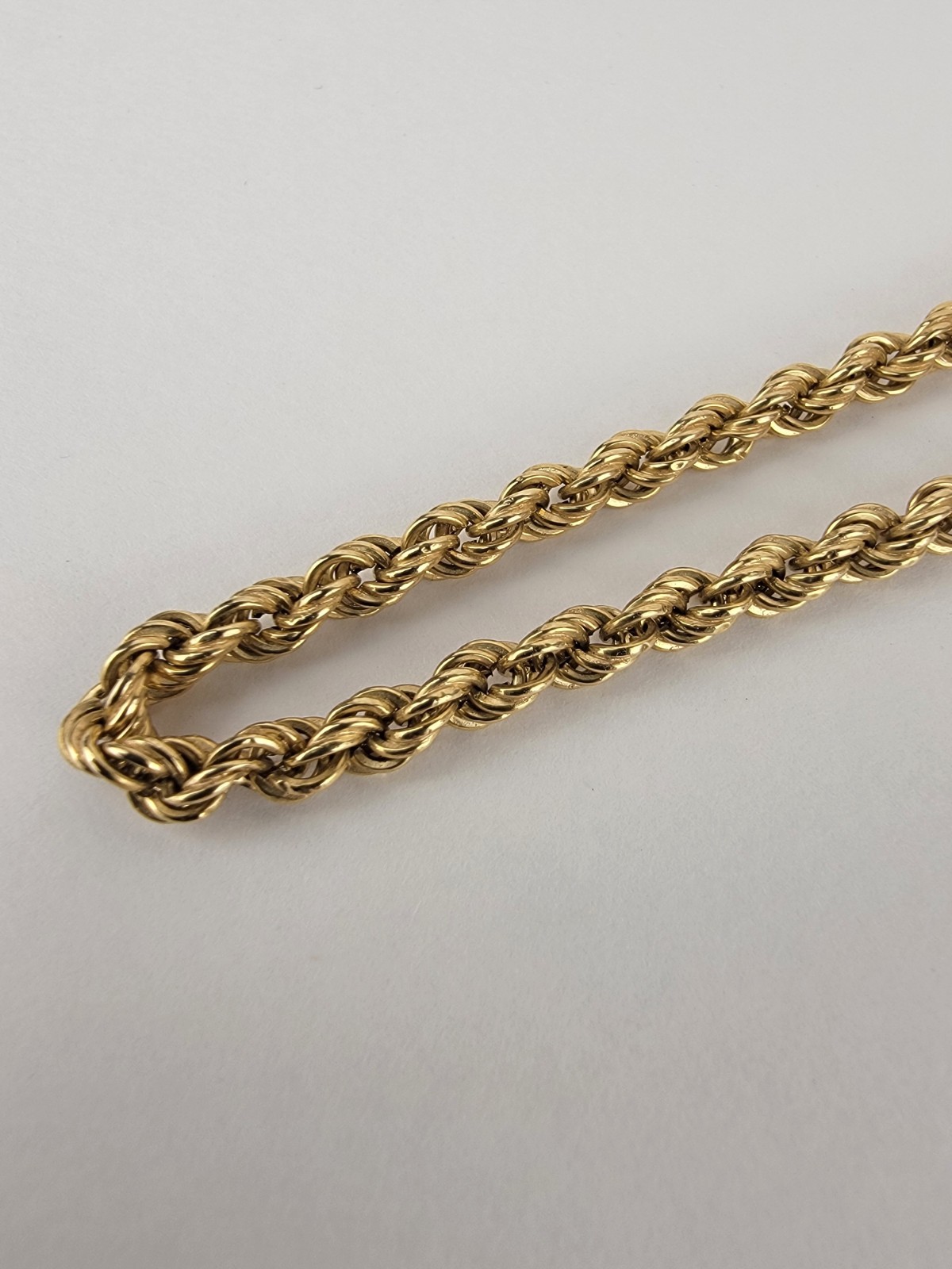 18k Yellow Gold Italy Rope Necklace 25 Inch 12 Grams Semi Hollow. 3MM Wide