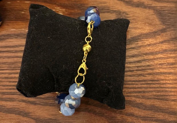 Blue Glass Beaded Necklace, Bracelet 3.5 inches across, Pendant Tree of life