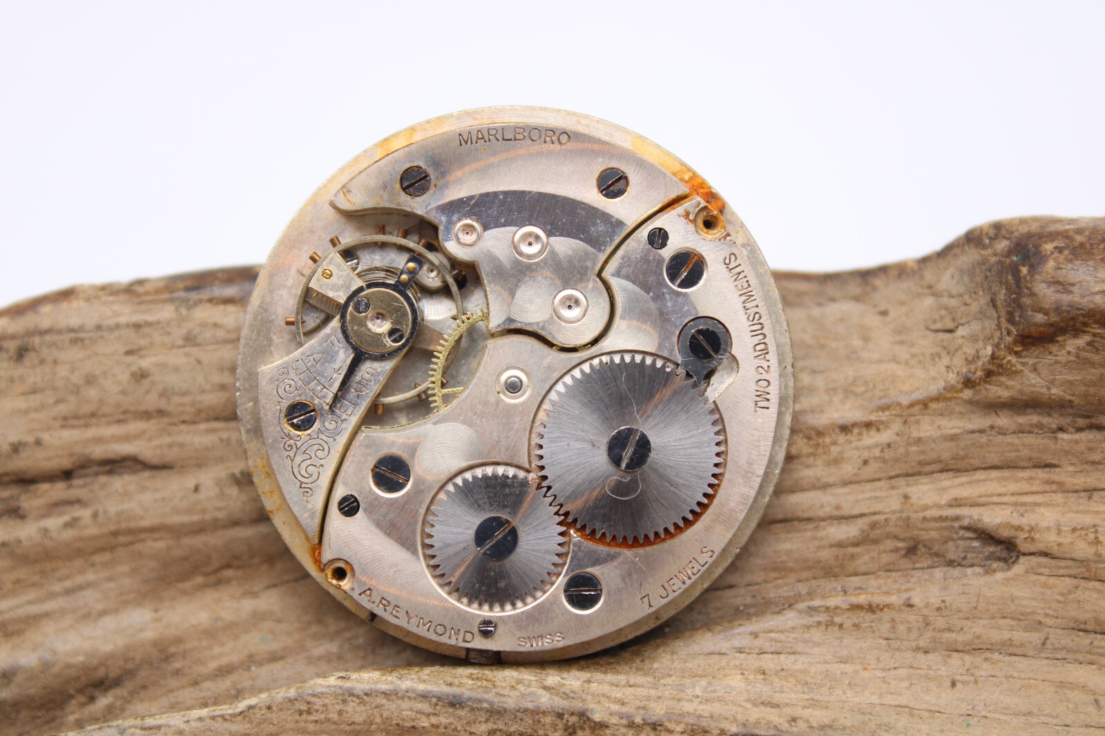 MARLBORO A. REYMOND SWISS MEN’S POCKET WATCH MOVEMENT 7j 39mm FOR REPAIR (SC2)