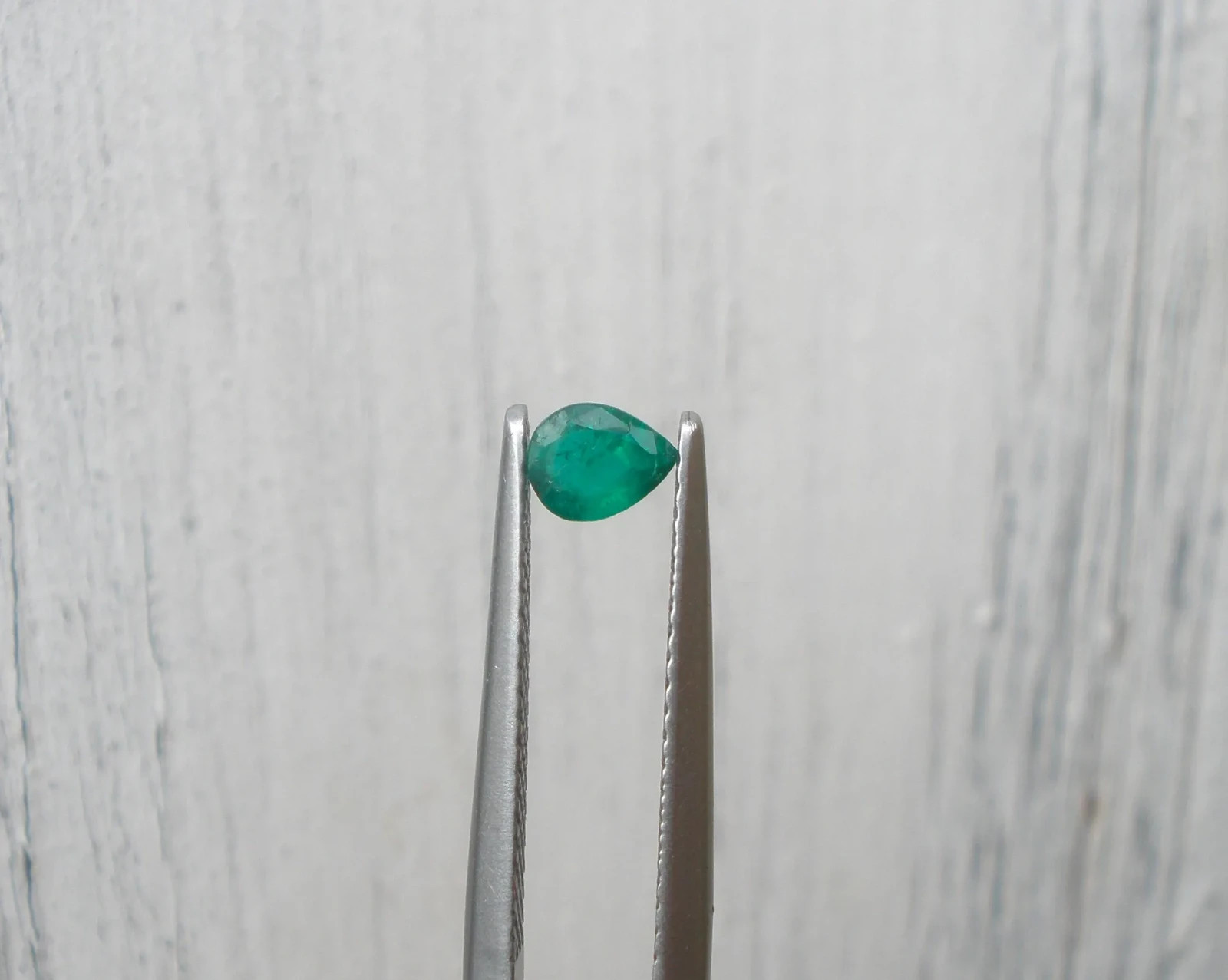 5 x 4mm Colombian emerald pear loose faceted natural gem